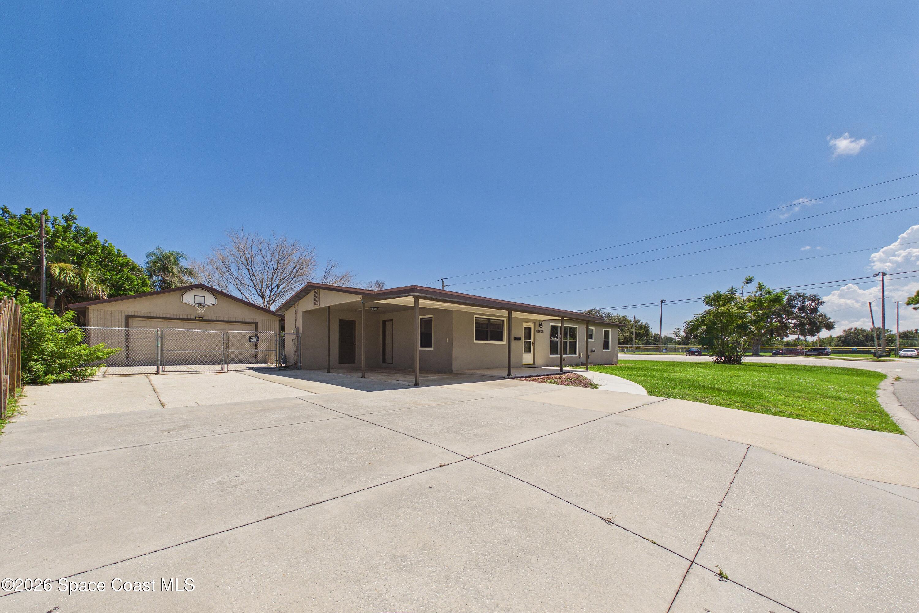 4035 Banberry Ln, Melbourne, FL 32935 photo