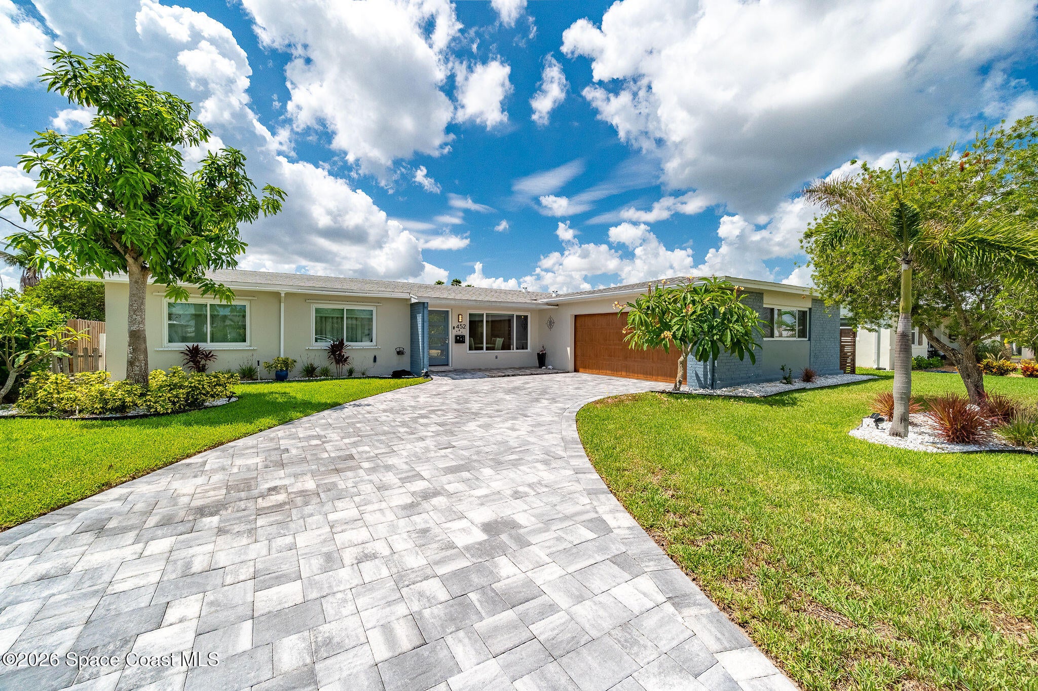 452 Cardinal Dr, Satellite Beach, FL 32937 photo