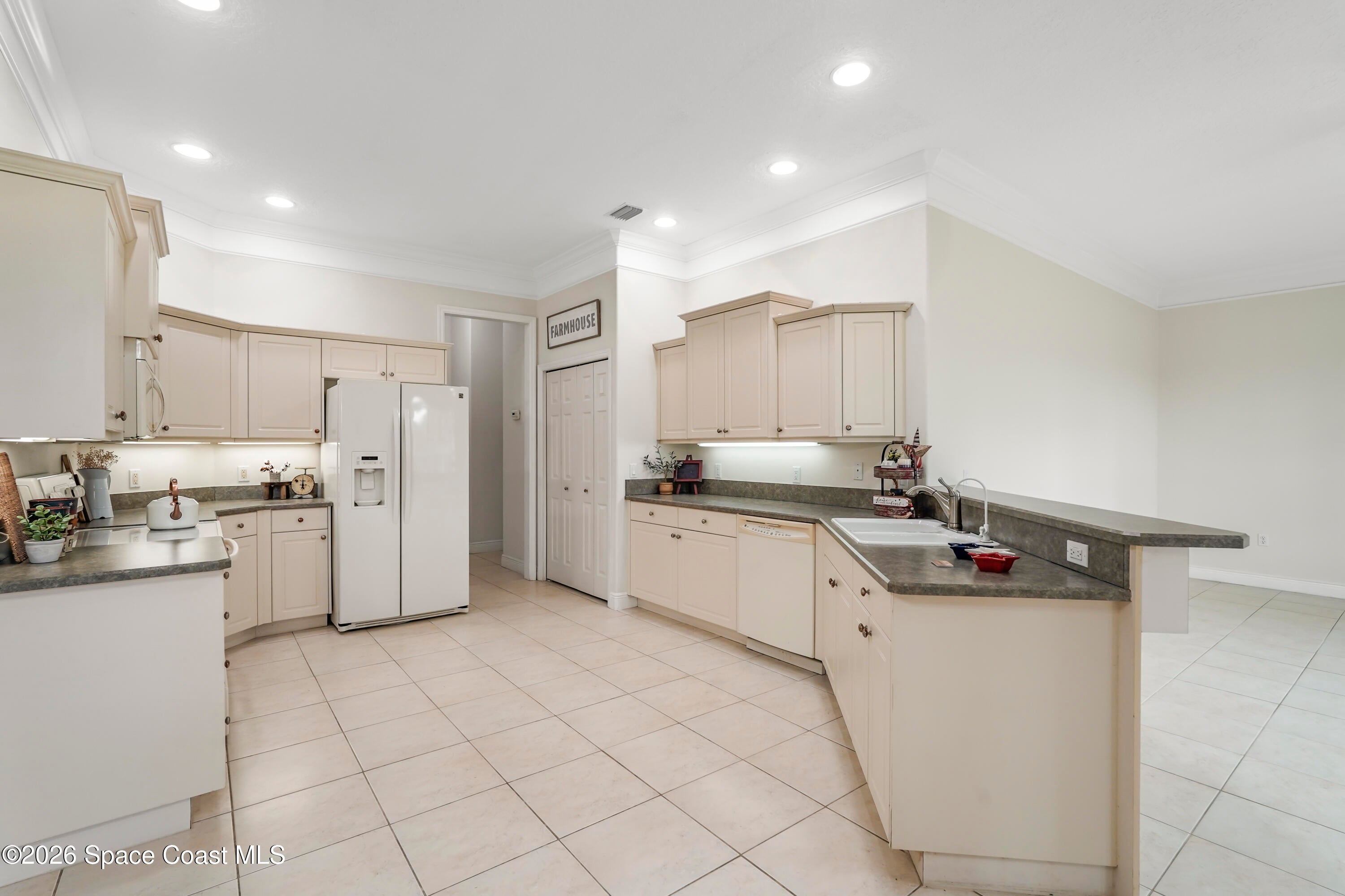 255 Brightwater Dr, Palm Bay, FL 32909 photo