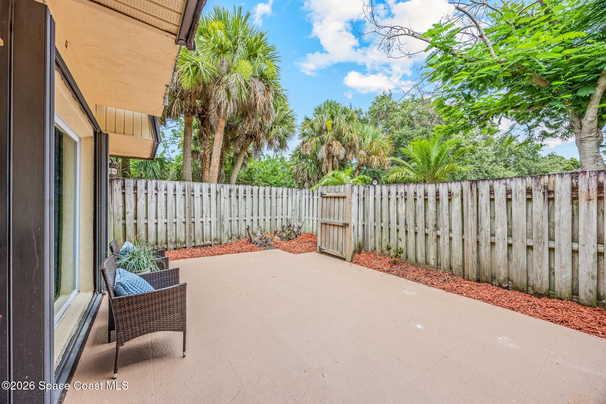 2715 Vista Oaks Cir, Palm Bay, FL 32905 photo