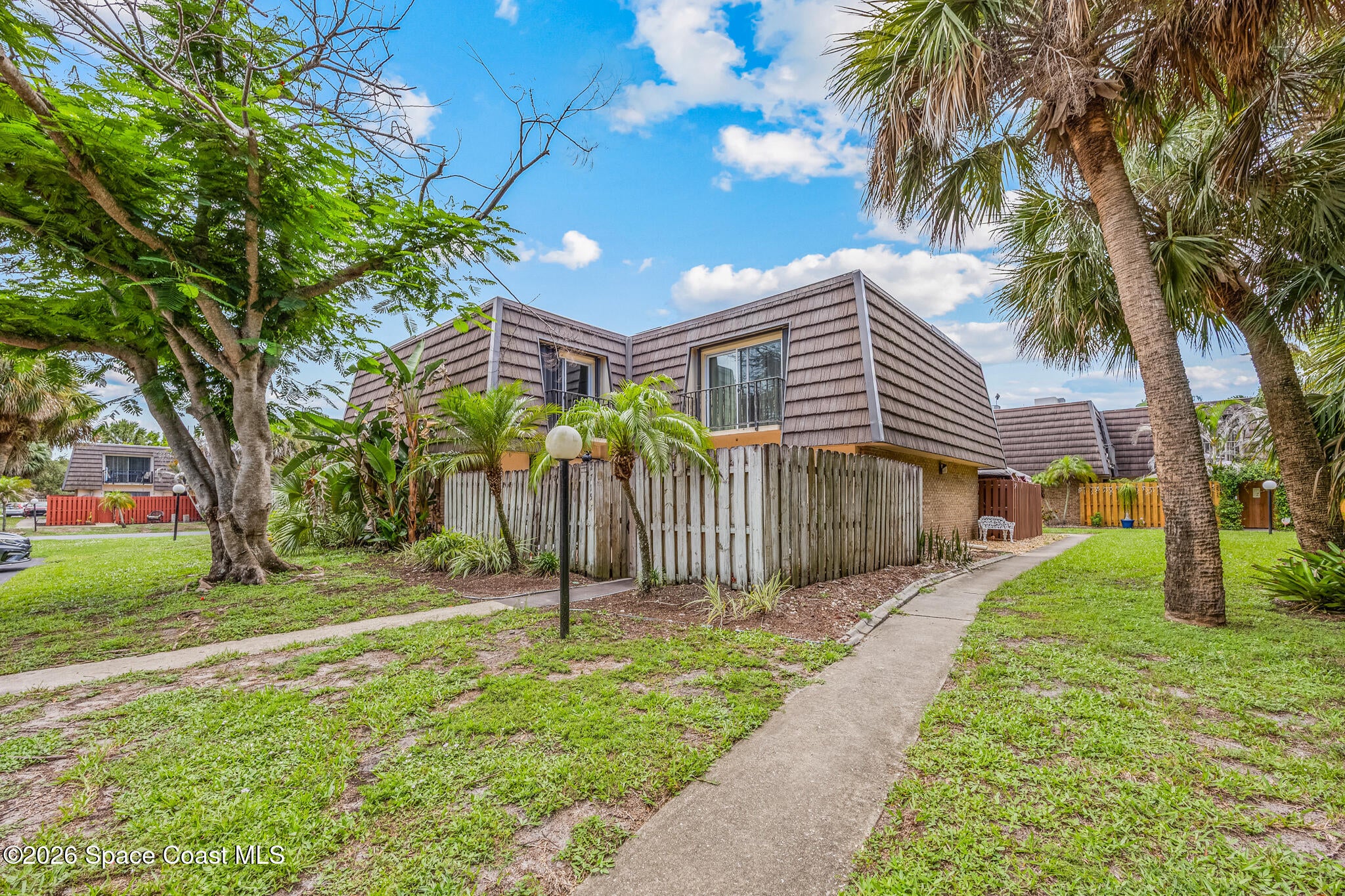 2715 Vista Oaks Cir, Palm Bay, FL 32905
