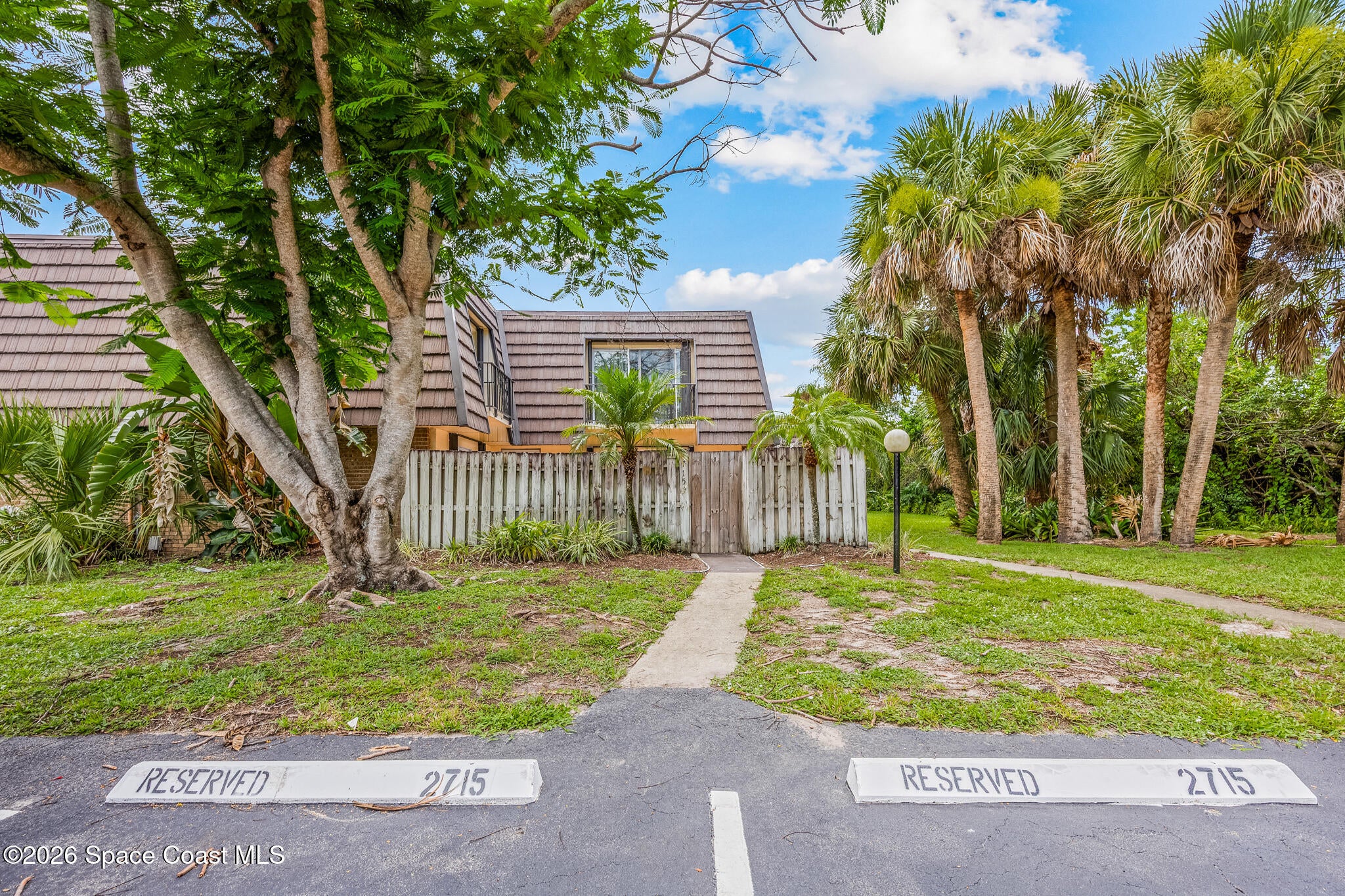 2715 Vista Oaks Cir, Palm Bay, FL 32905 photo