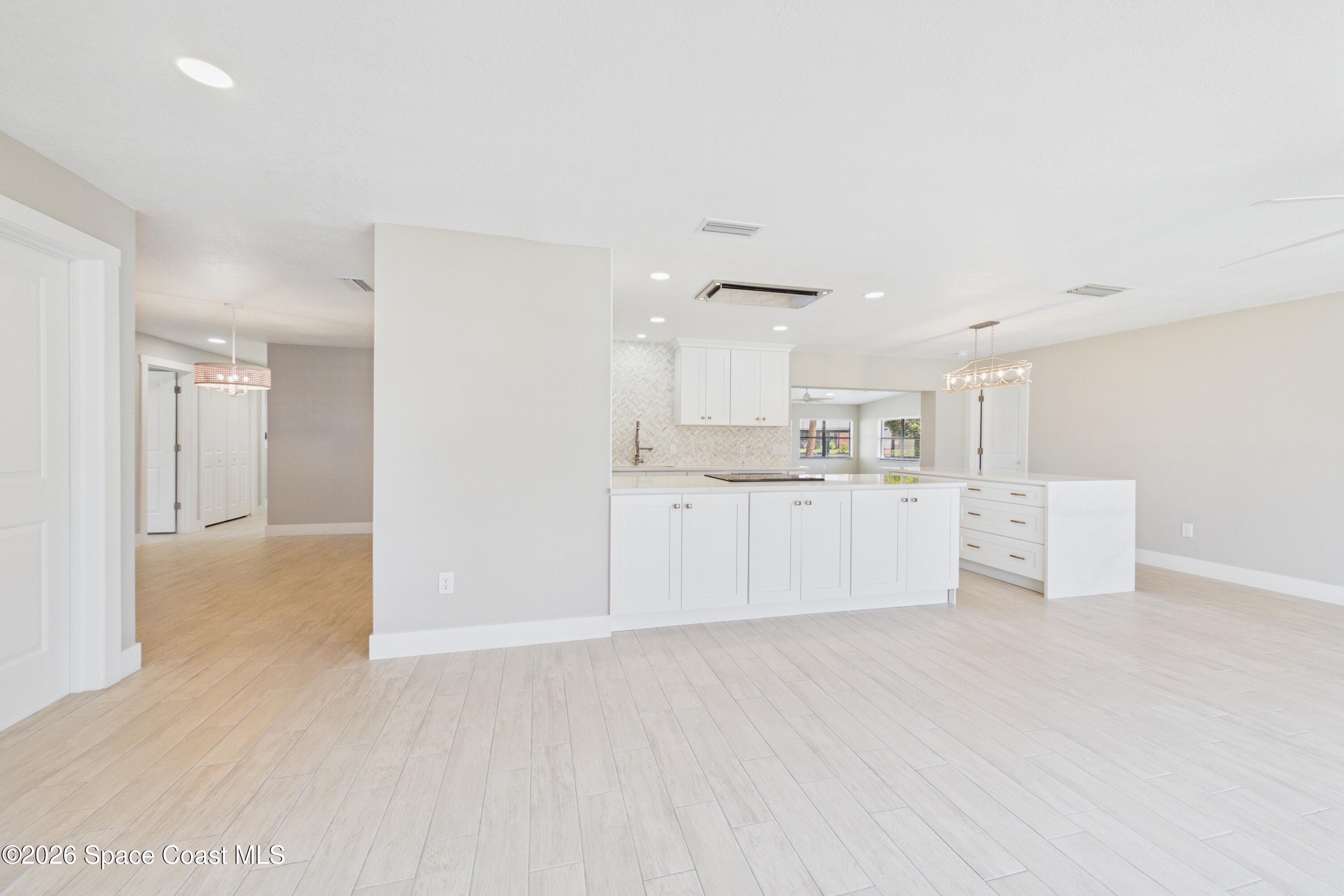 515 Inwood Ln, Indian Harbour Beach, FL 32937 photo