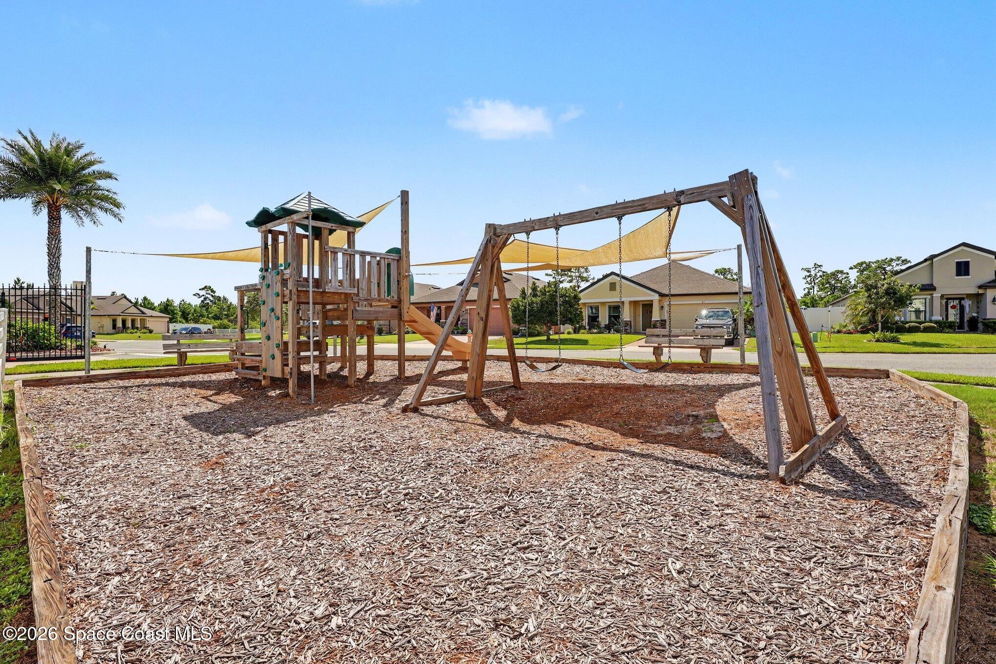 1335 Fuji Dr, Melbourne, FL 32940 photo