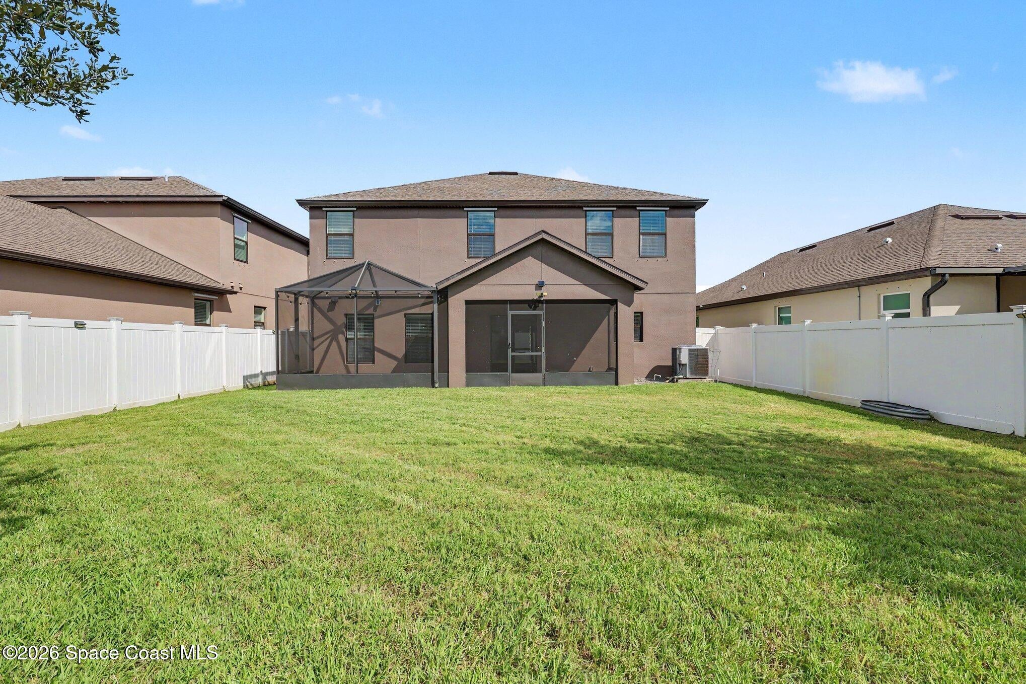 1335 Fuji Dr, Melbourne, FL 32940 photo