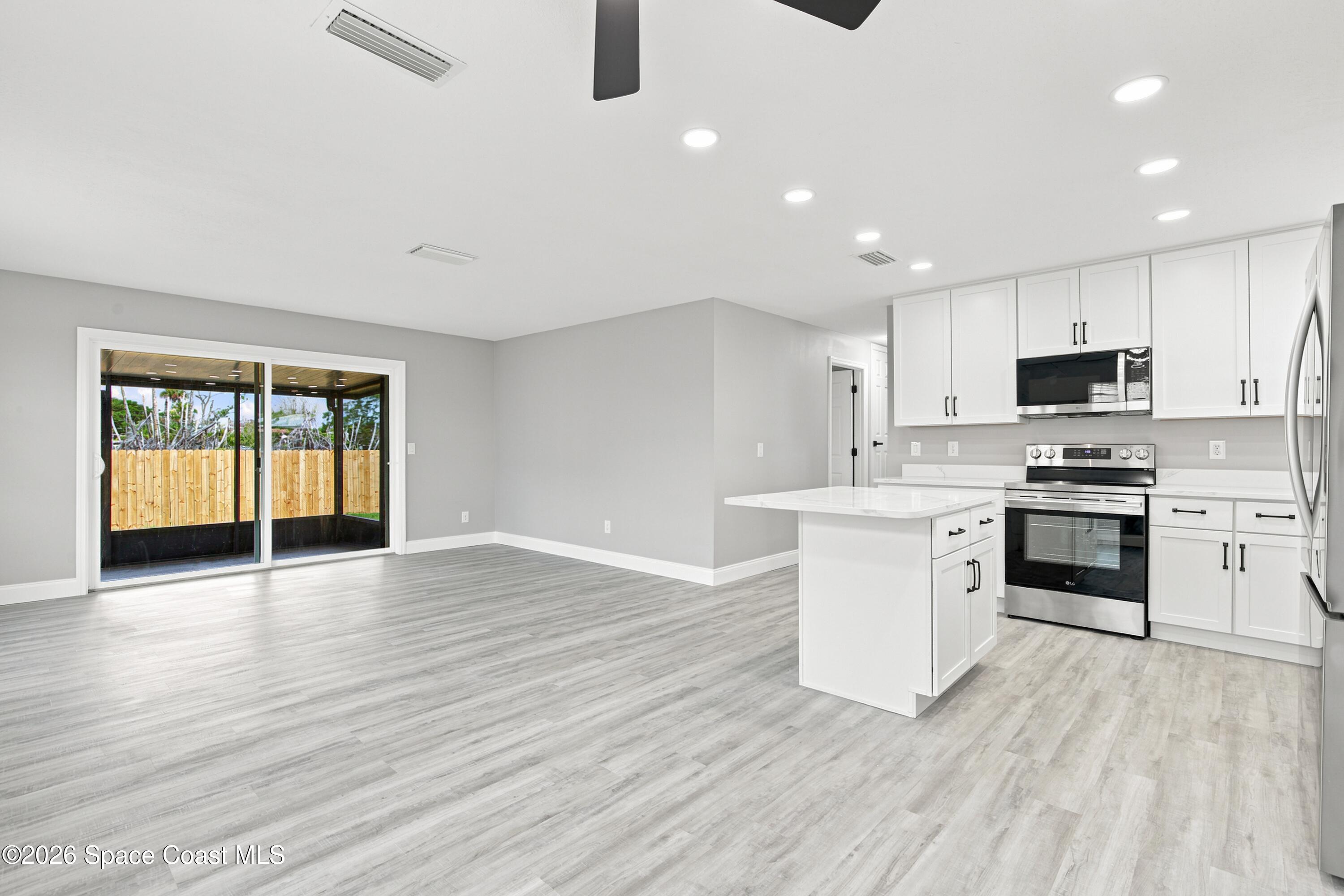 1085 Montego Bay Dr, Merritt Island, FL 32953 photo