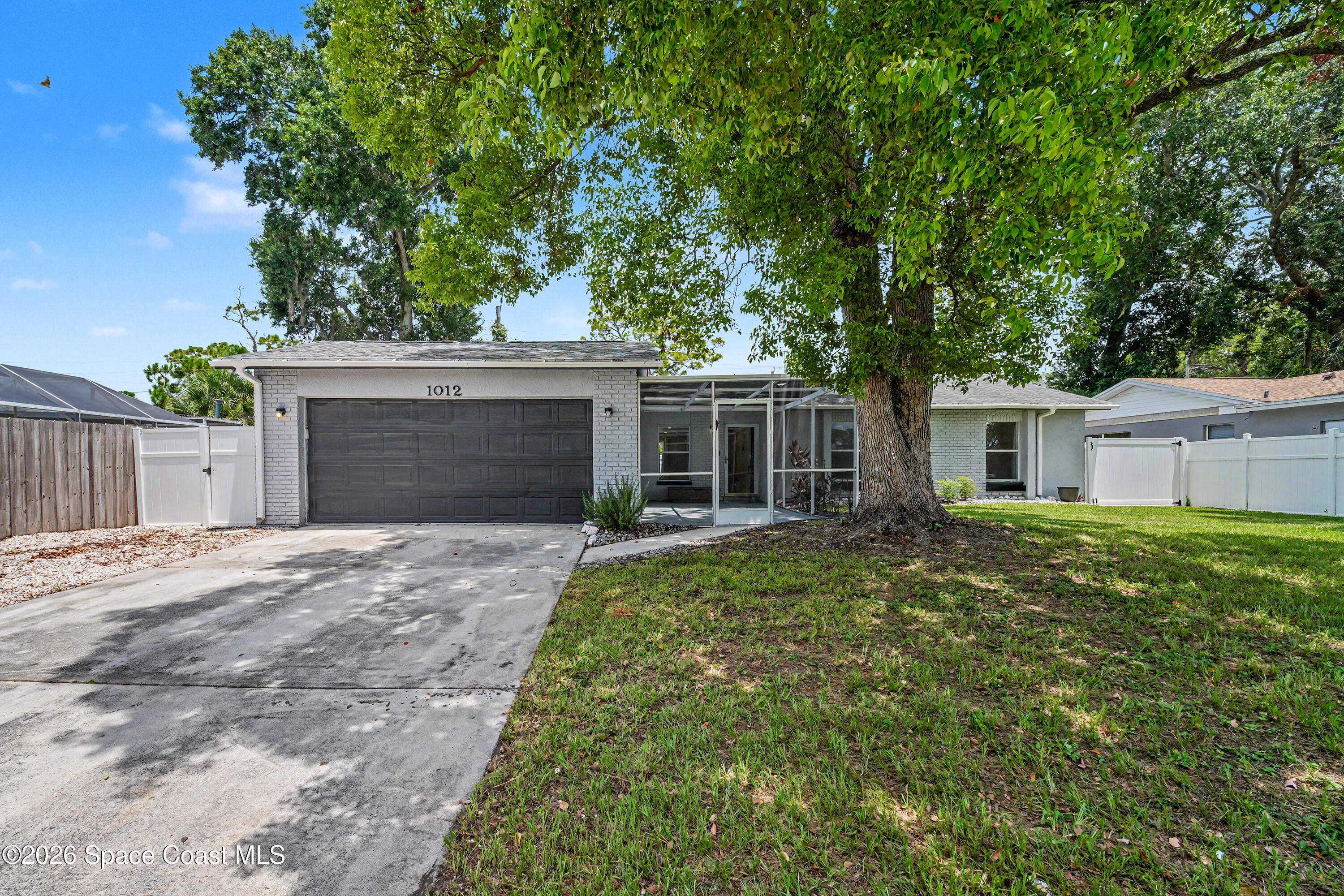 1012 Fairway Ln, Rockledge, FL 32955