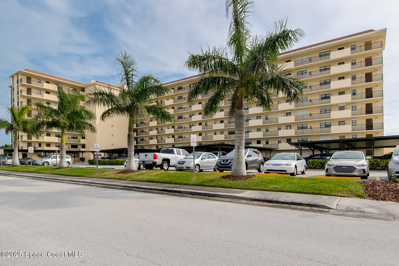 500 Palm Spring Blvd #711, Indian Harbour Beach, FL 32937 photo