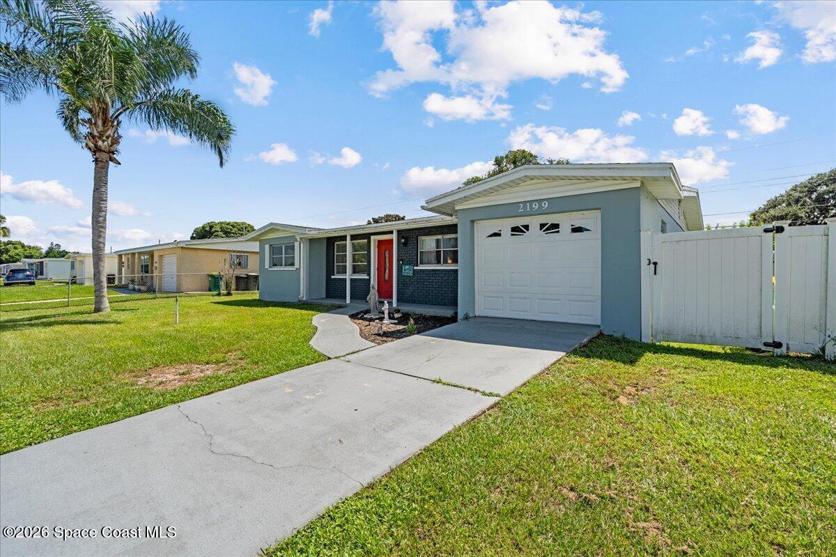2199 Fatzler Rd, Melbourne, FL 32935 photo