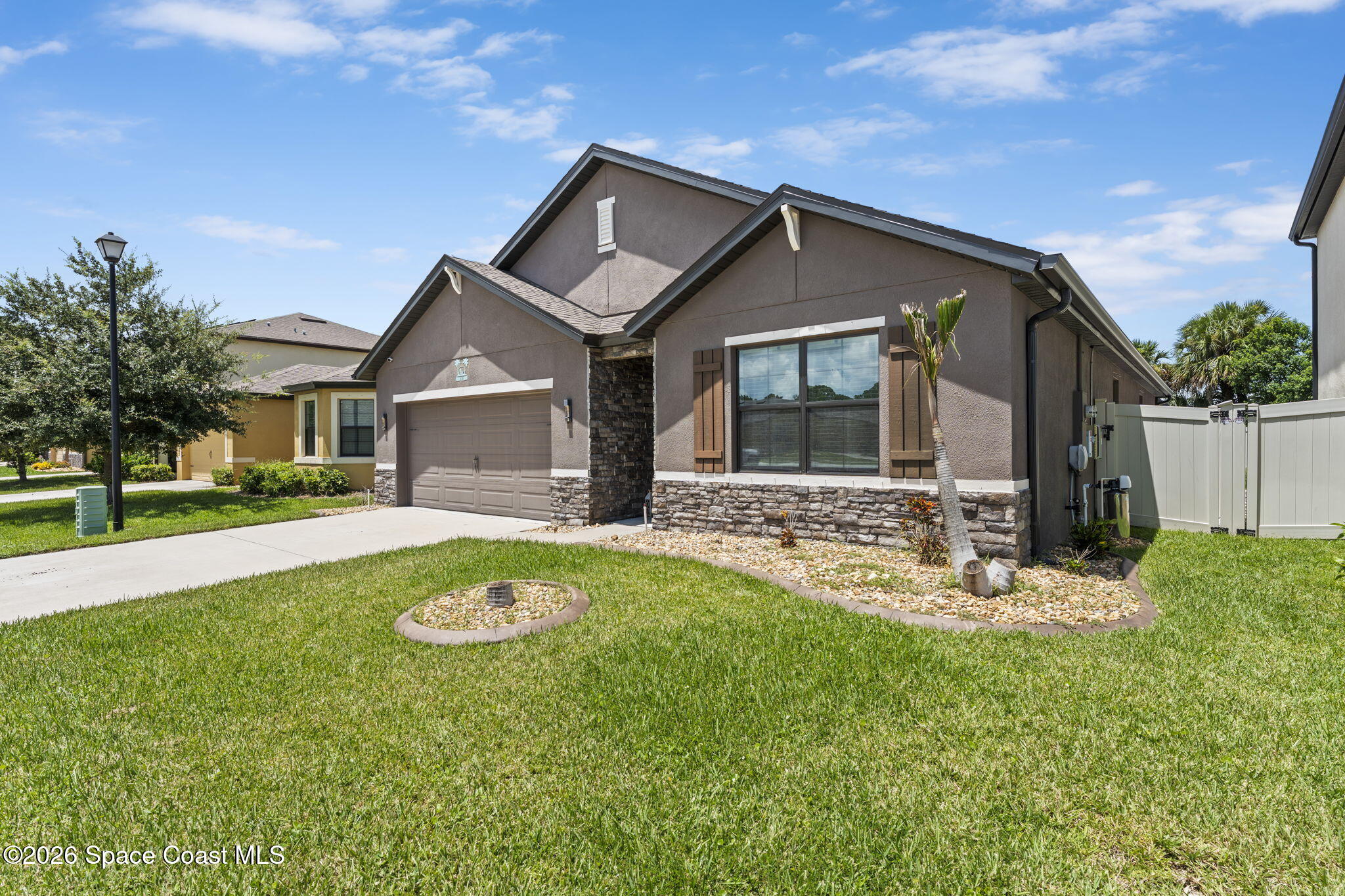 618 Coyote Dr, Cocoa, FL 32927 photo