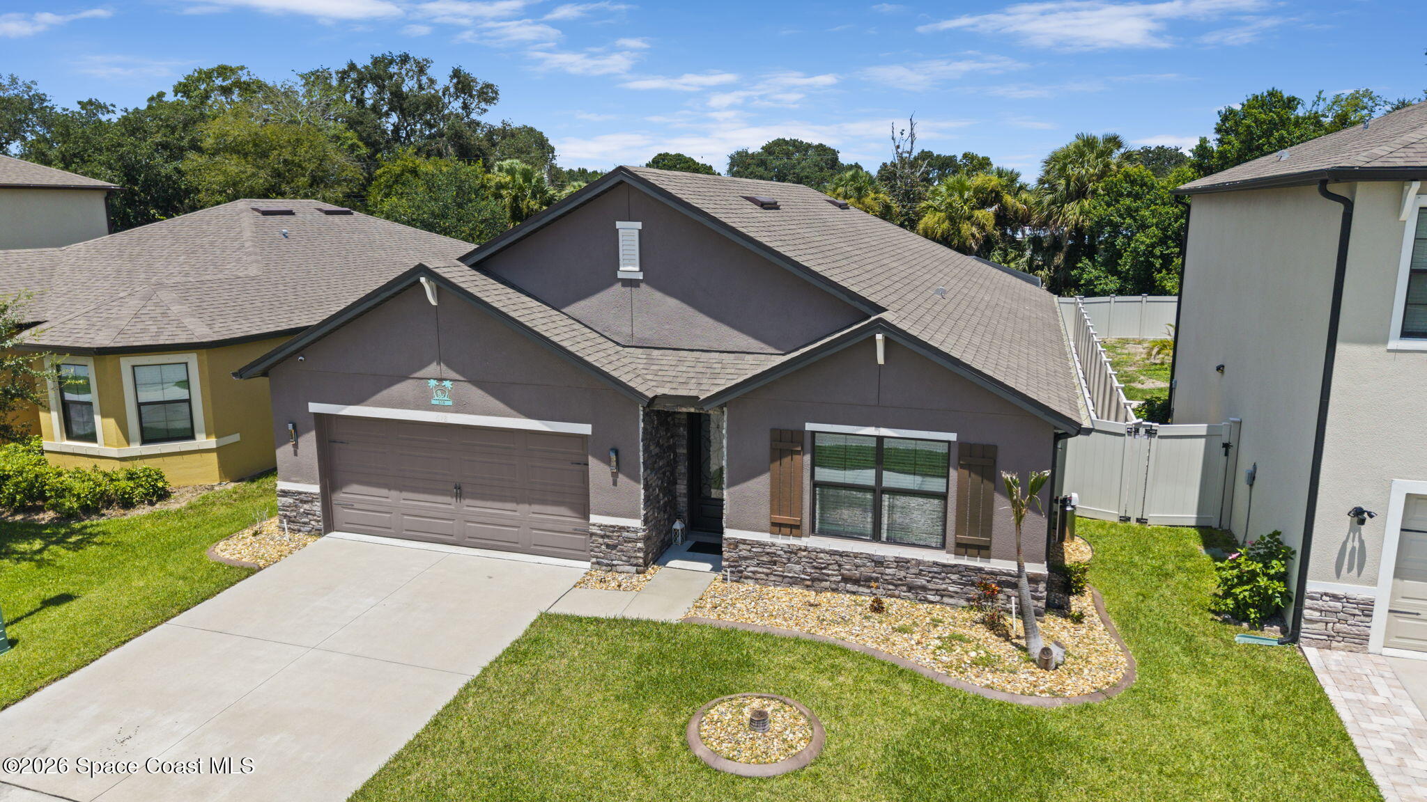 618 Coyote Dr, Cocoa, FL 32927 photo