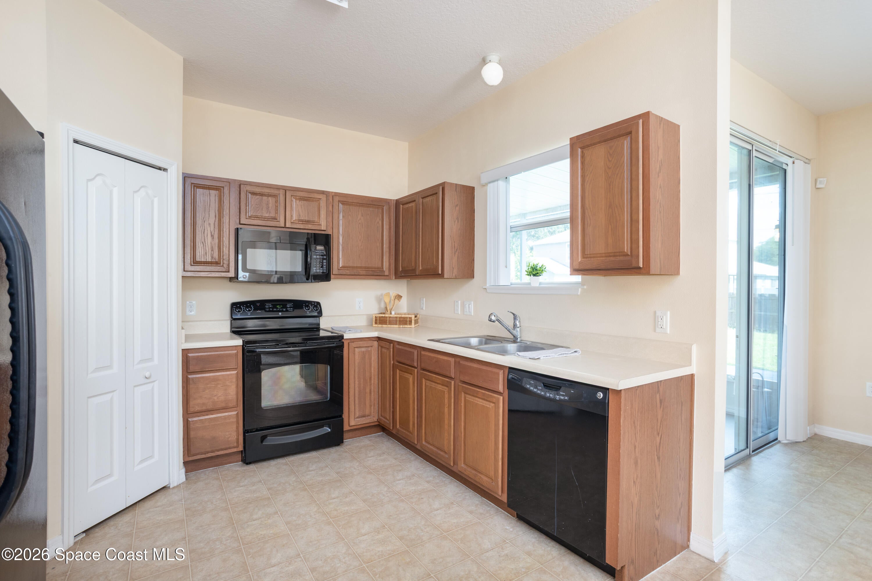 471 Bluefields St, Palm Bay, FL 32909 photo