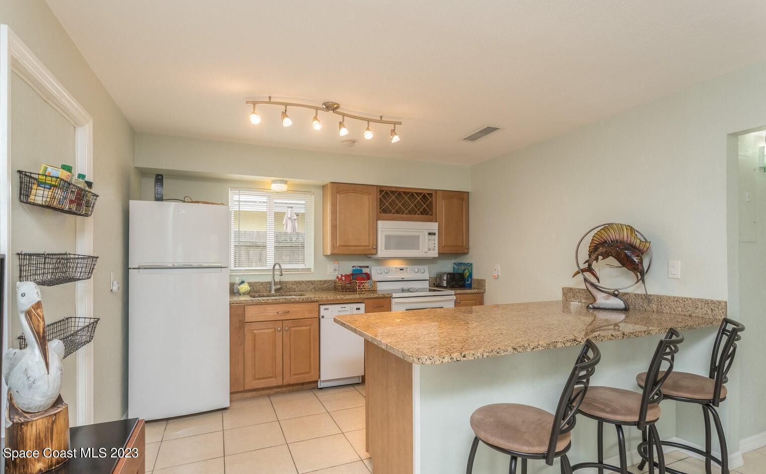 411 Sunrise Dr, Cocoa Beach, FL 32931 photo