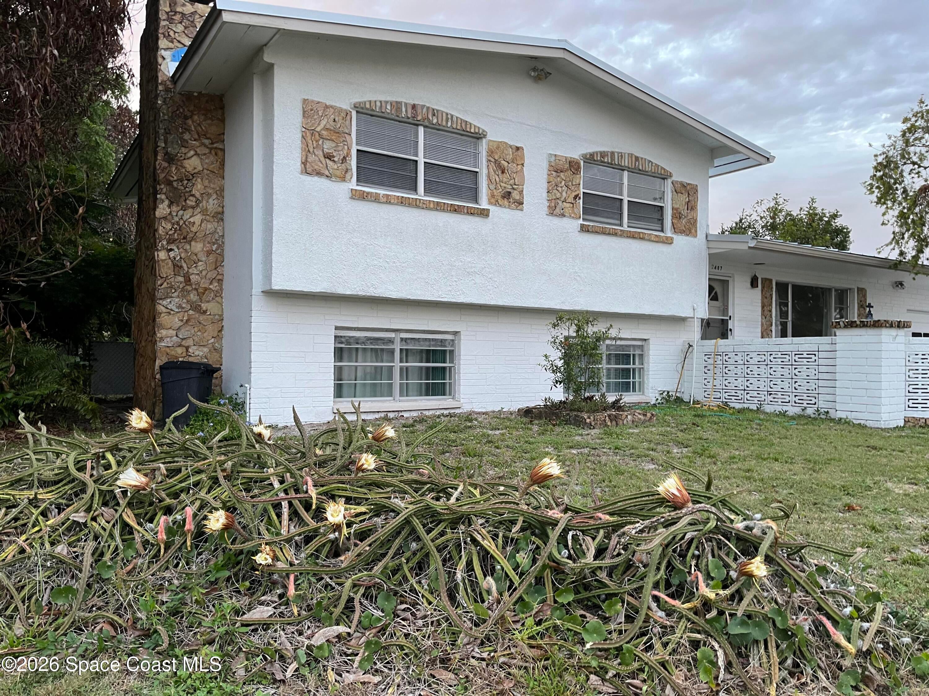 2407 Dunbar Ave, Melbourne, FL 32901 photo