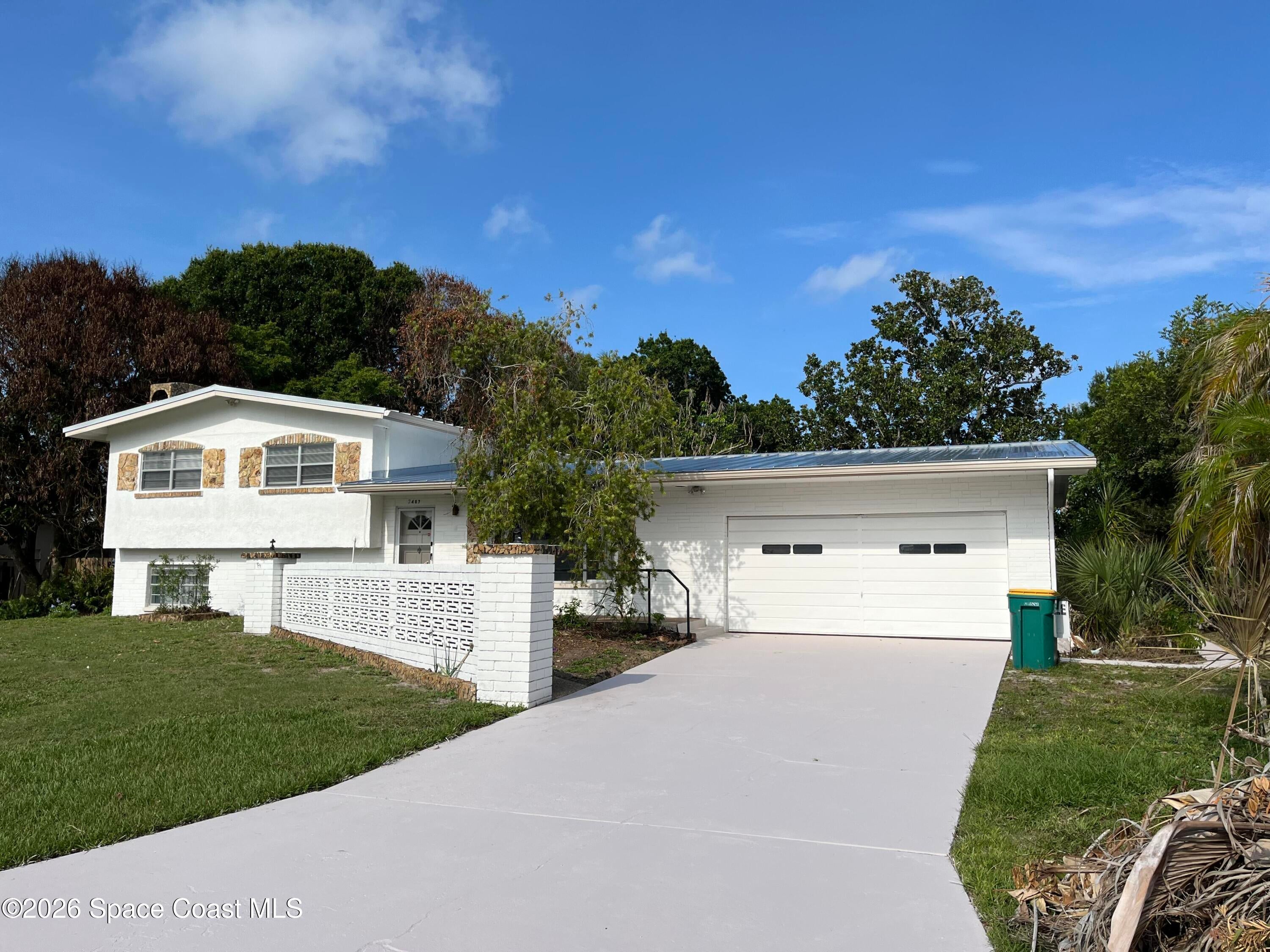 2407 Dunbar Ave, Melbourne, FL 32901 photo