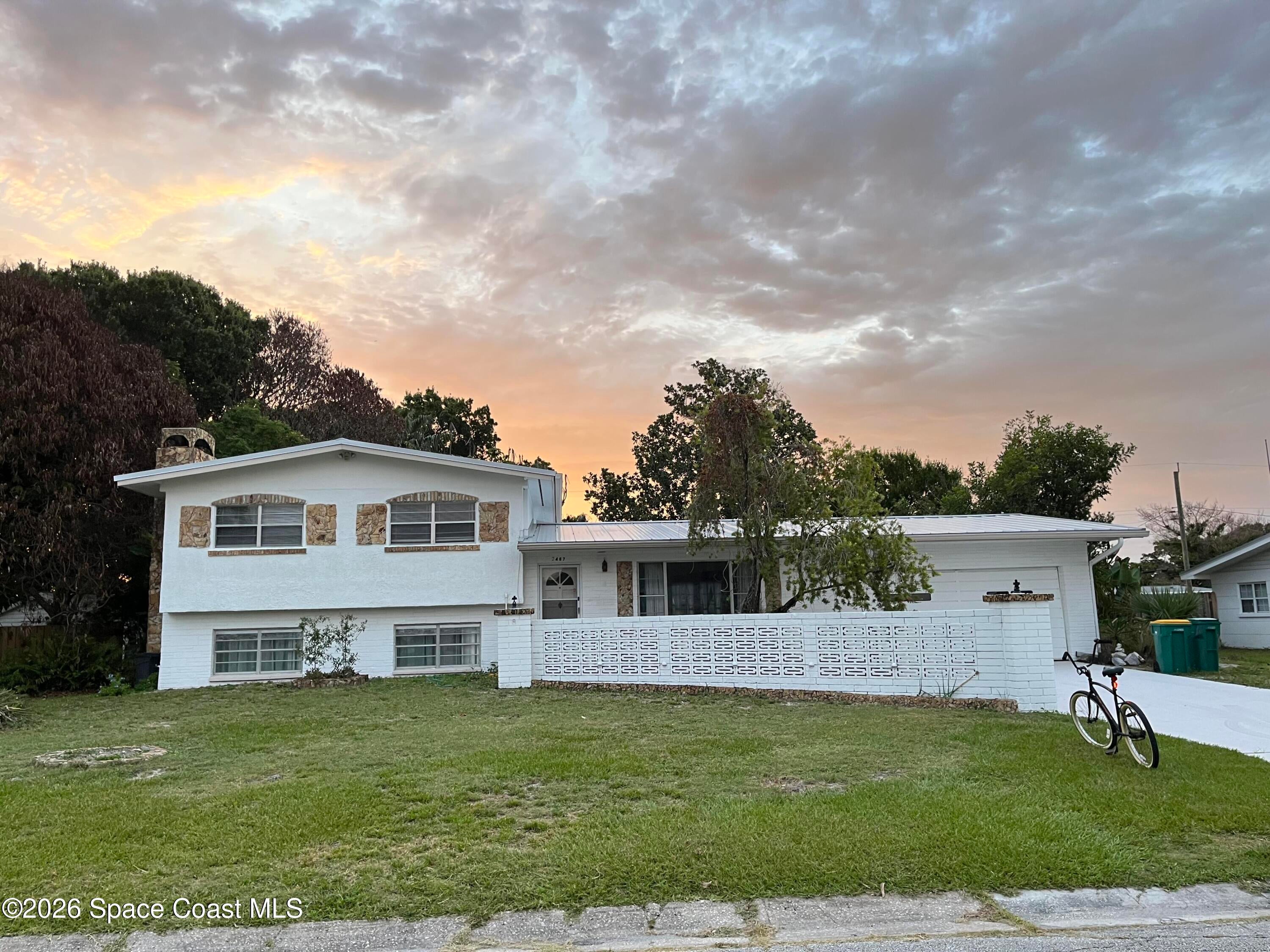 2407 Dunbar Ave, Melbourne, FL 32901 photo