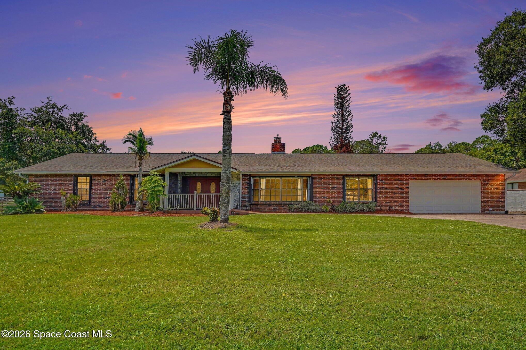 4457 Parkway Dr, Melbourne, FL 32934