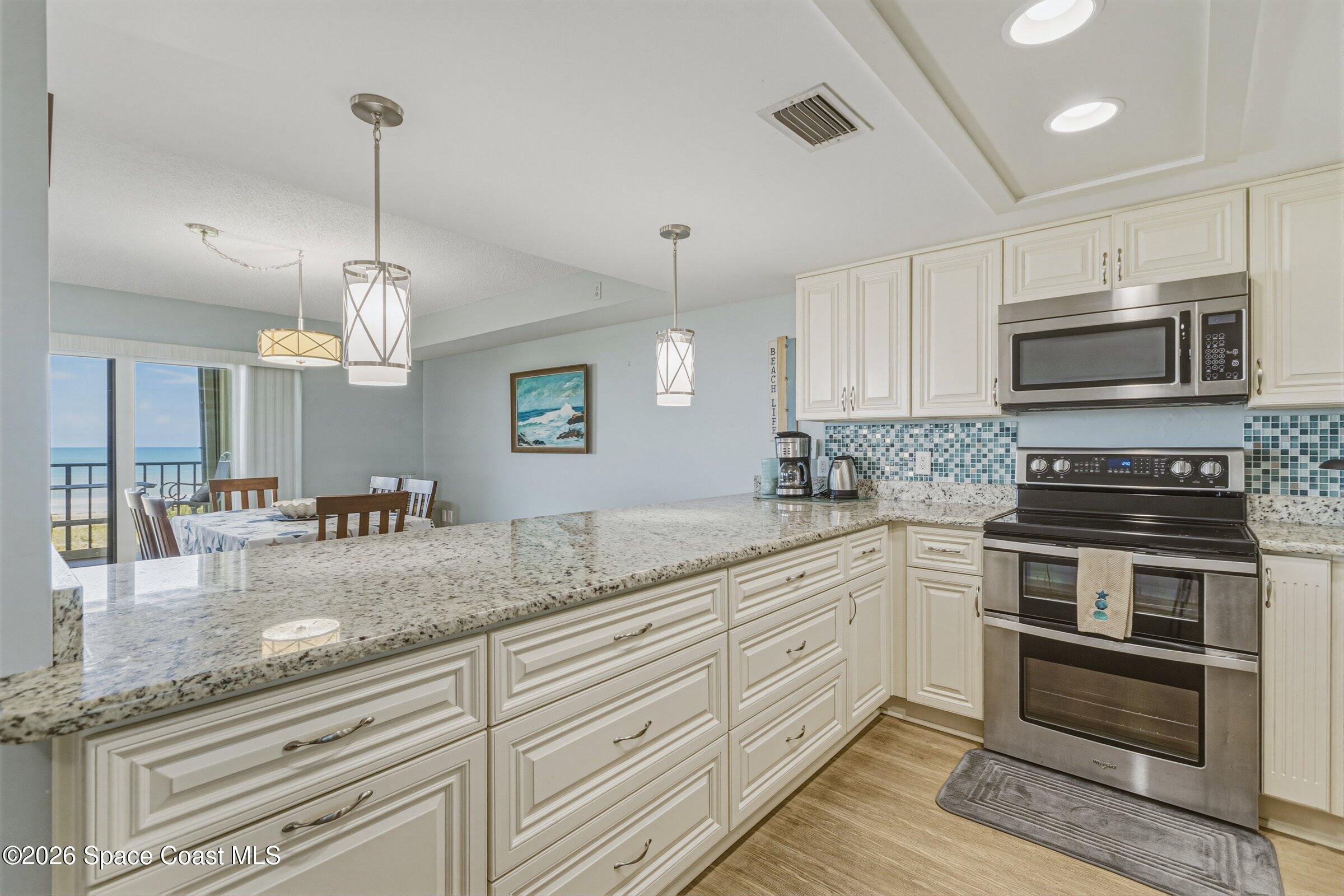 545 Garfield Ave #401, Cocoa Beach, FL 32931 photo