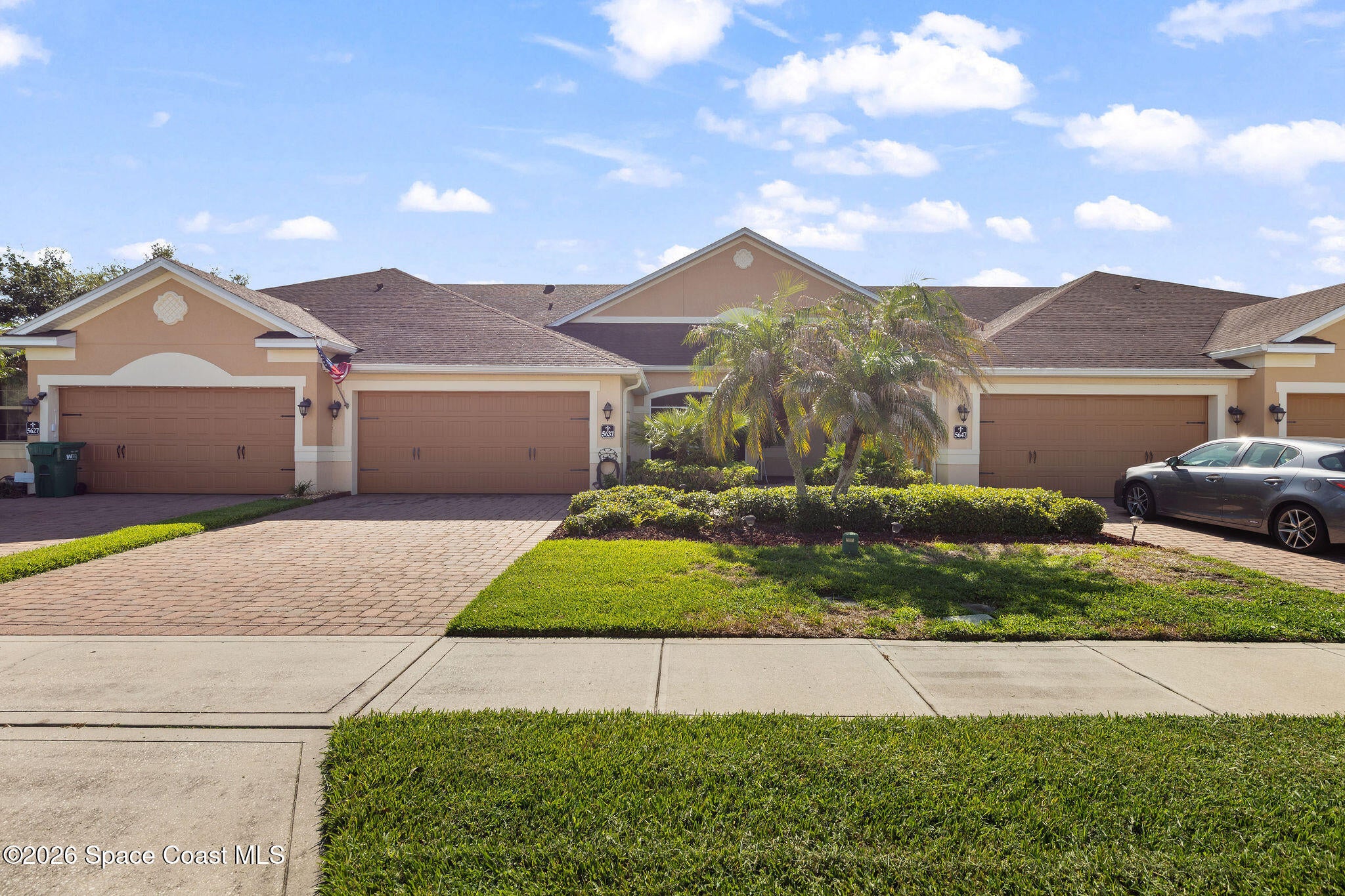 5637 Tamarac Dr, Melbourne, FL 32940 photo