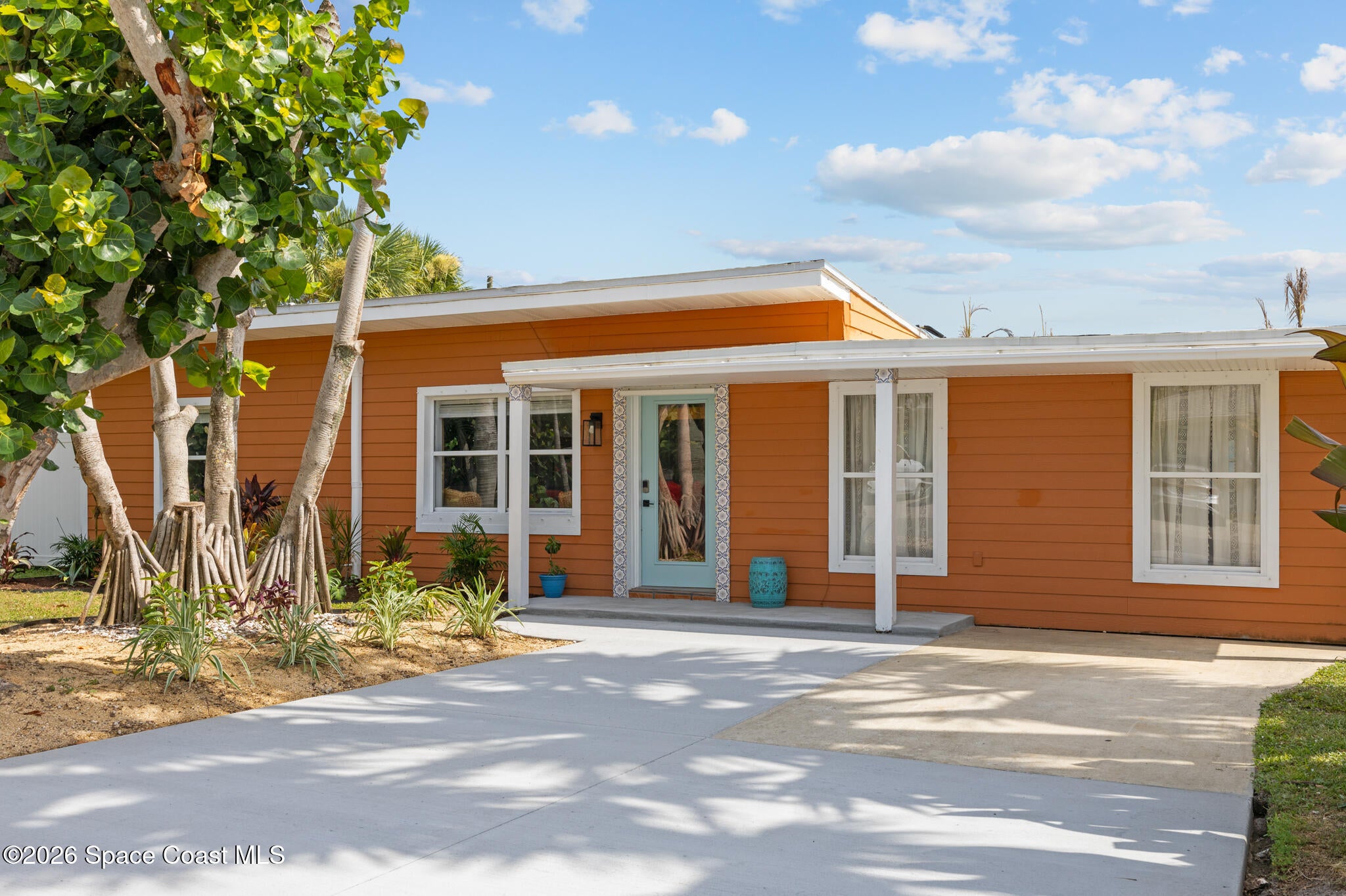 125 Franklyn Ave, Indialantic, FL 32903 photo