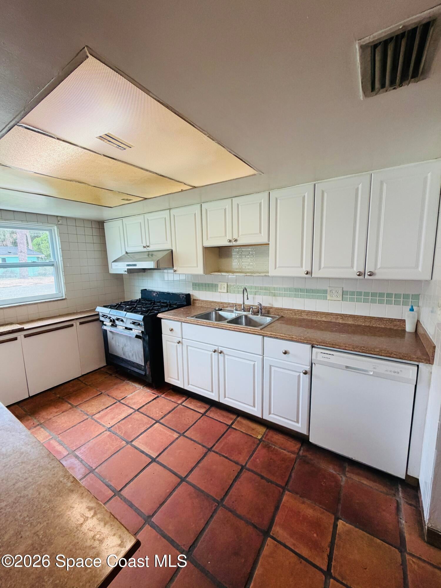 440 Pine Blvd, Merritt Island, FL 32952 photo