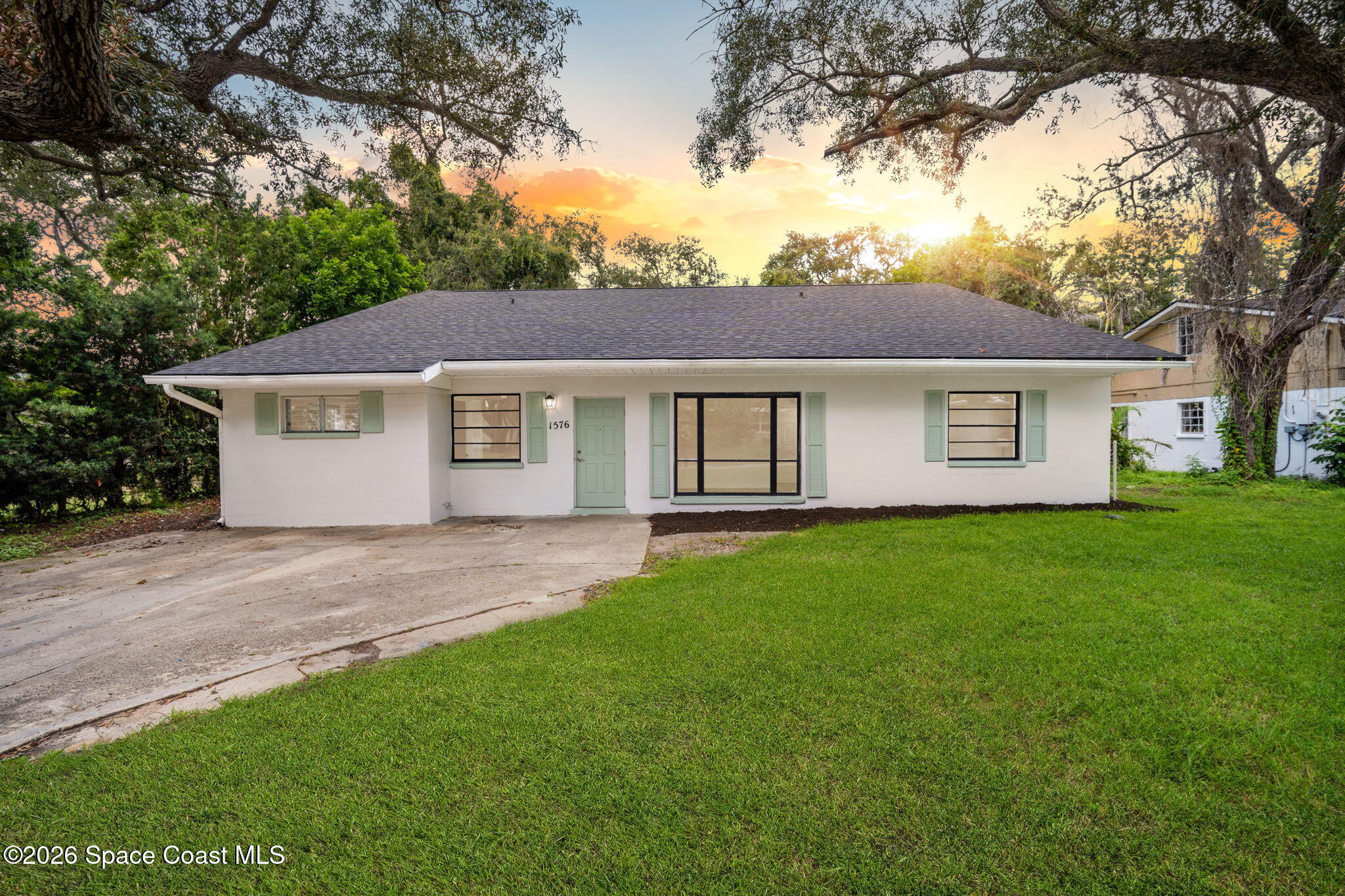 1576 Grandview Way, Melbourne, FL 32935