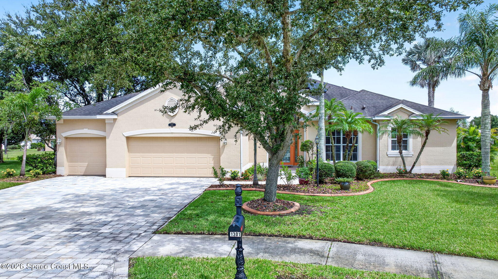 1301 Cape Sable Dr, Melbourne, FL 32940 photo