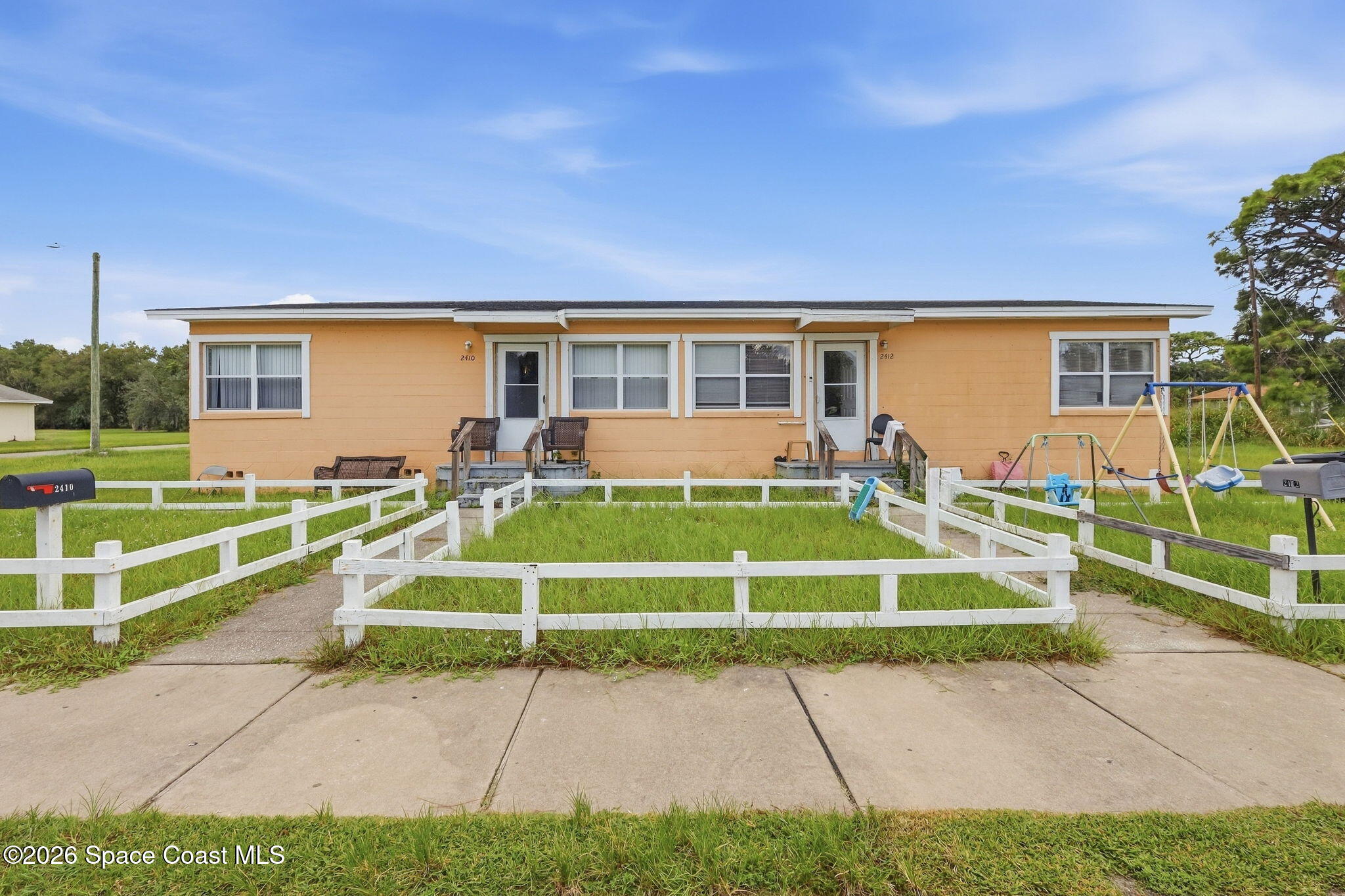 2410 Myrtle Ave, Mims, FL 32754 photo