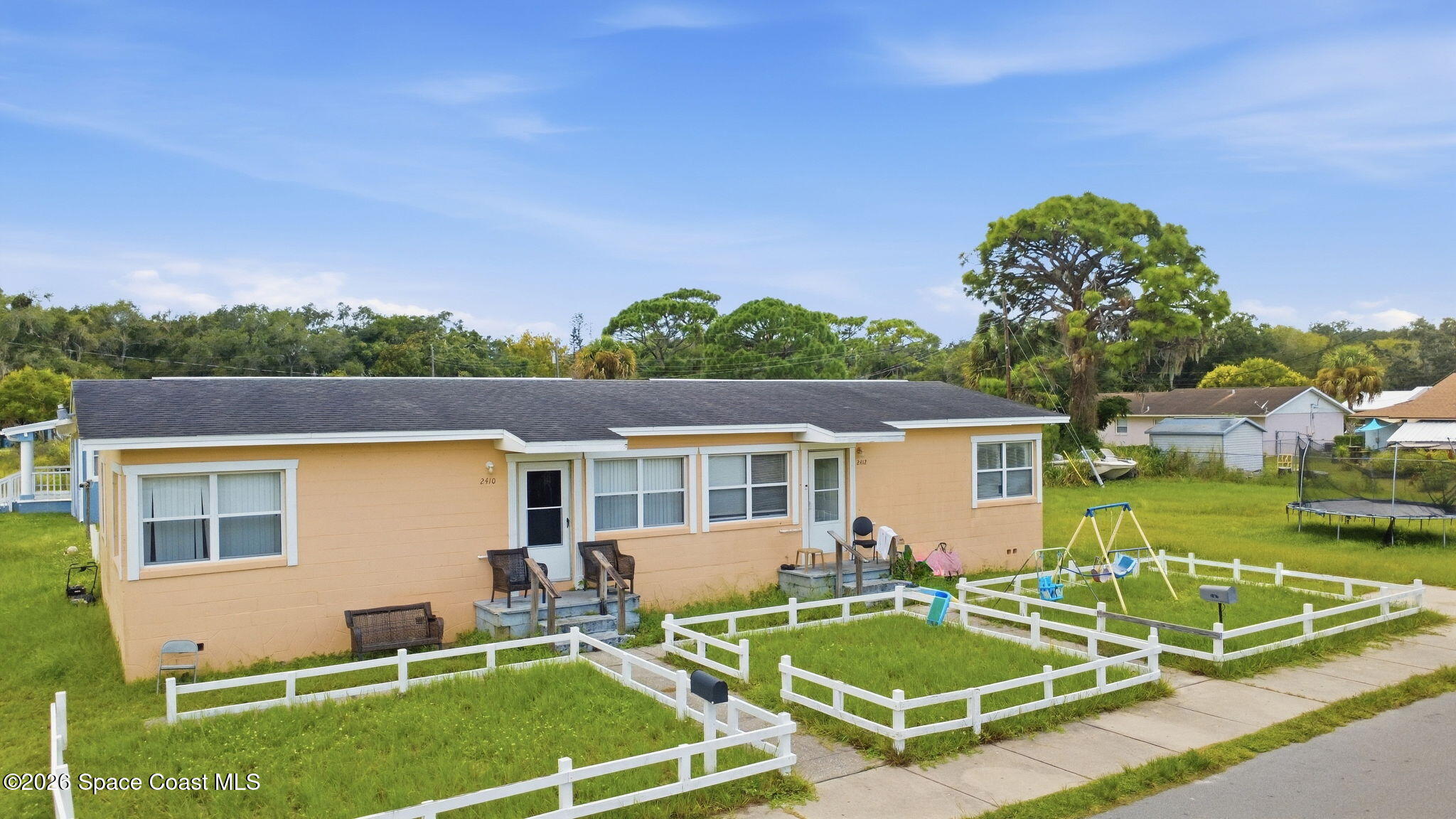 2410 Myrtle Ave, Mims, FL 32754 photo