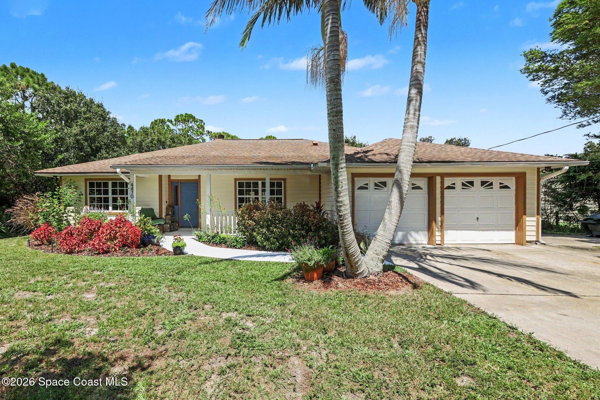 4470 Mooney Ln, Grant-Valkaria, FL 32949