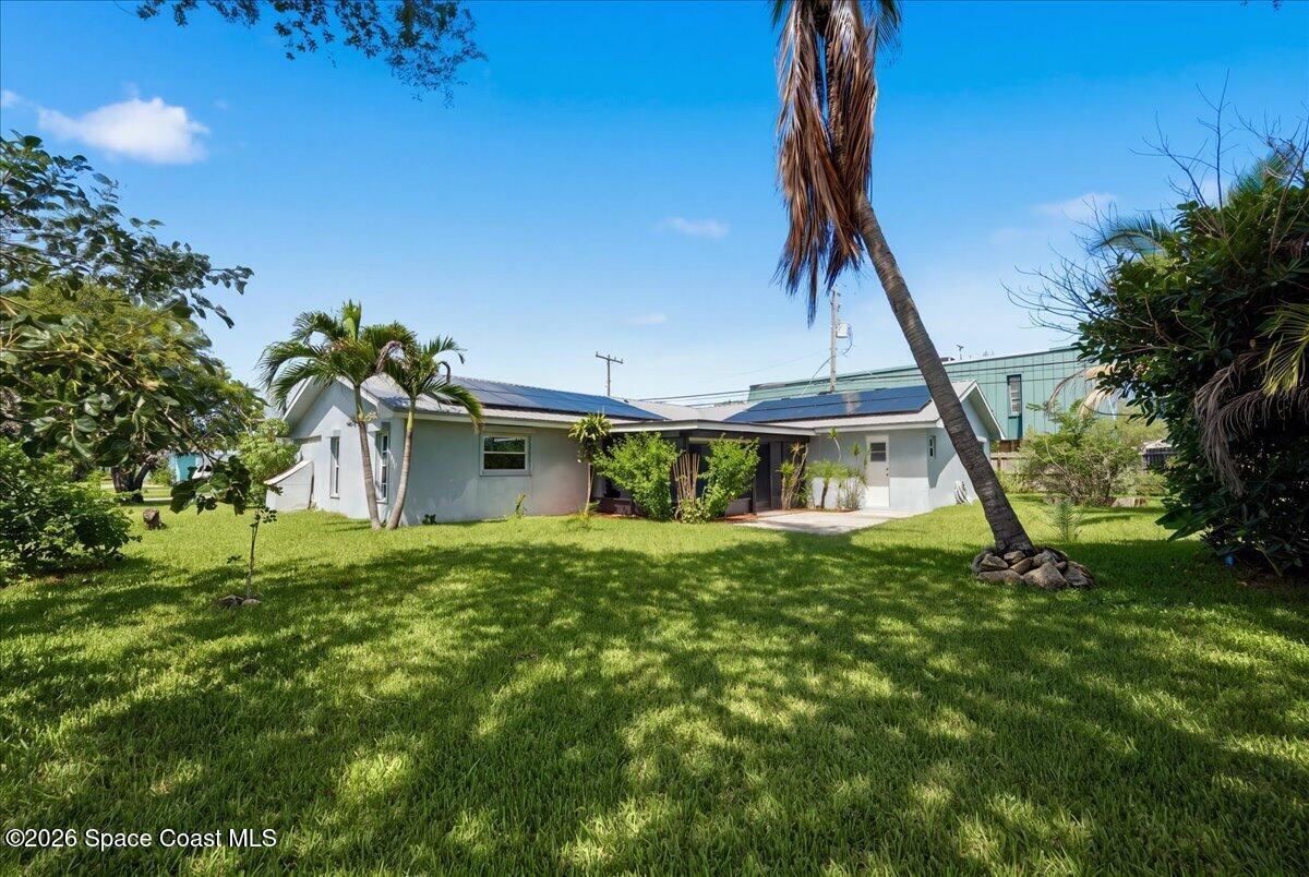 207 S Palm Ave, Indialantic, FL 32903 photo