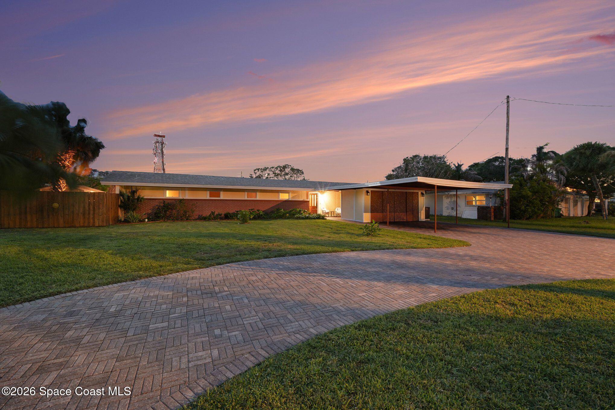 459 Angelo Ln, Cocoa Beach, FL 32931 photo