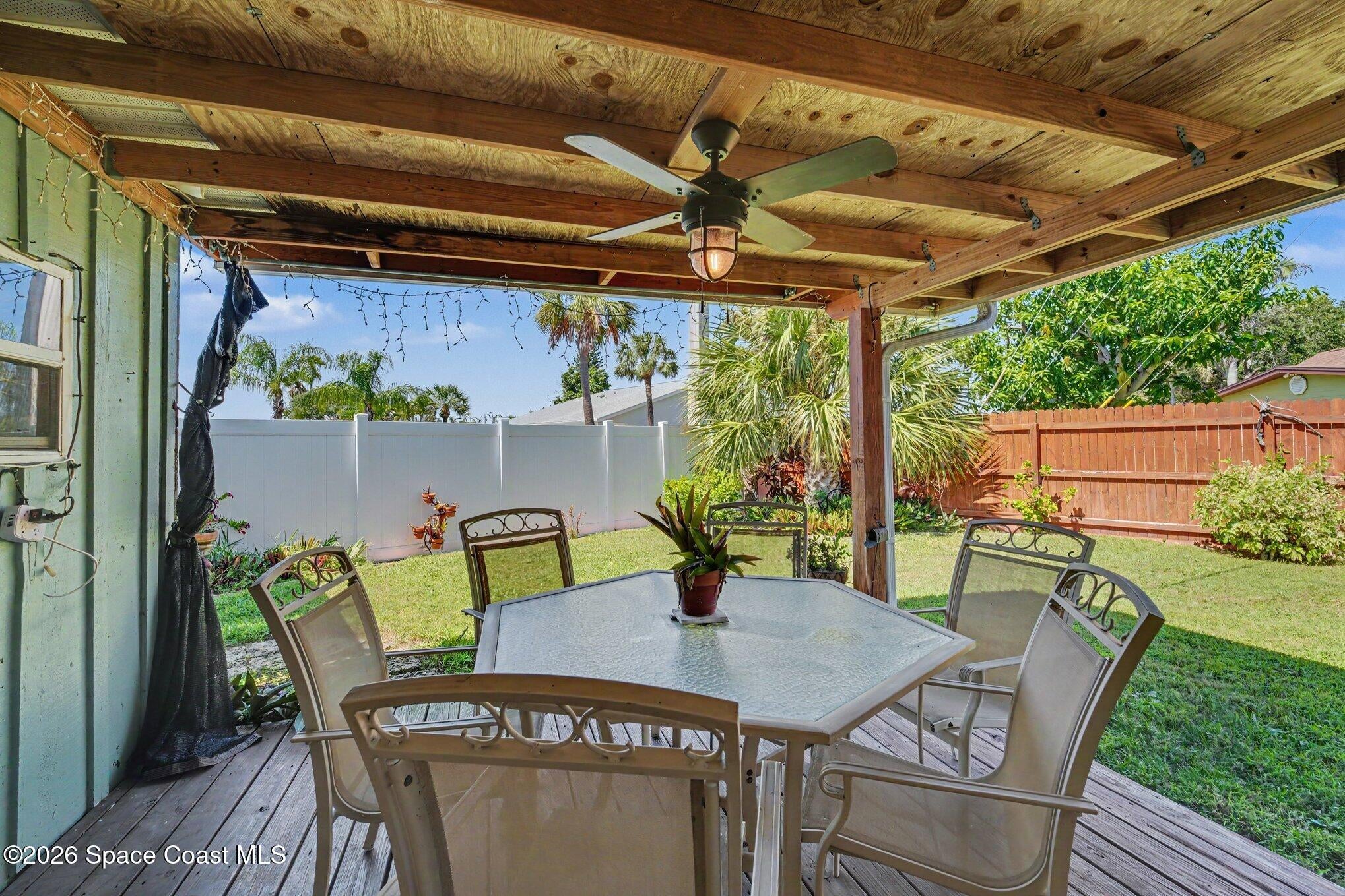 150 W Volusia Ln, Cocoa Beach, FL 32931 photo