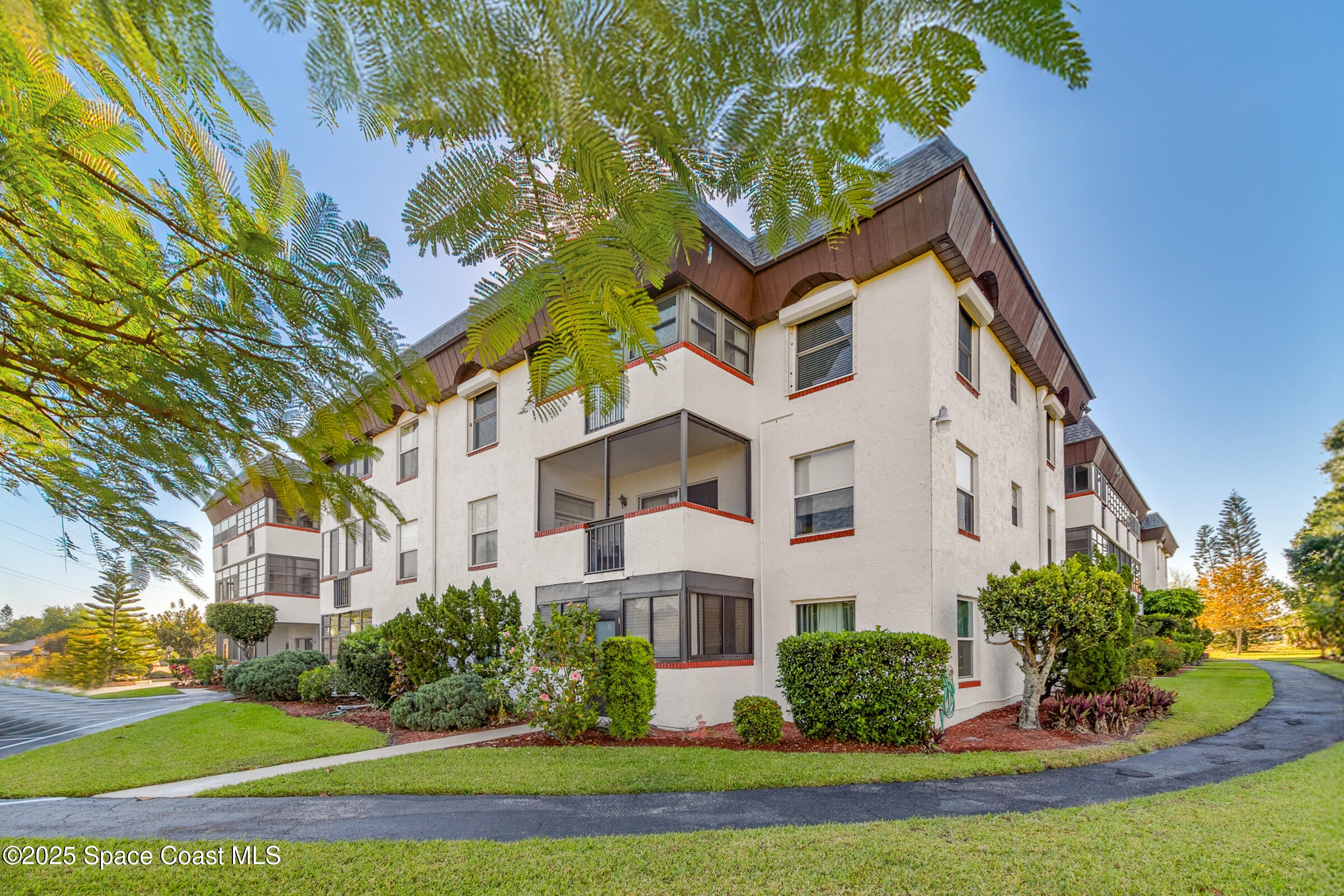 725 Port Malabar Blvd #111, Palm Bay, FL 32905 photo
