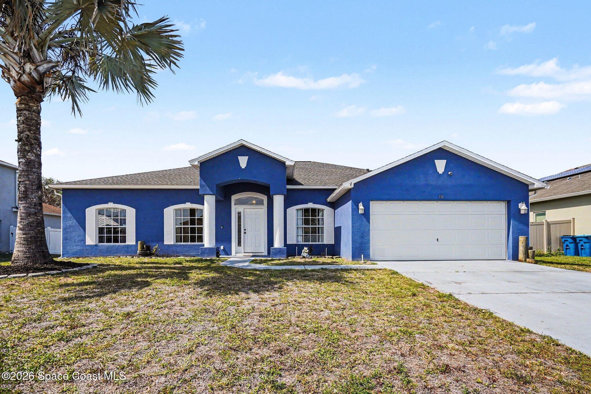 591 Dinner St, Palm Bay, FL 32907