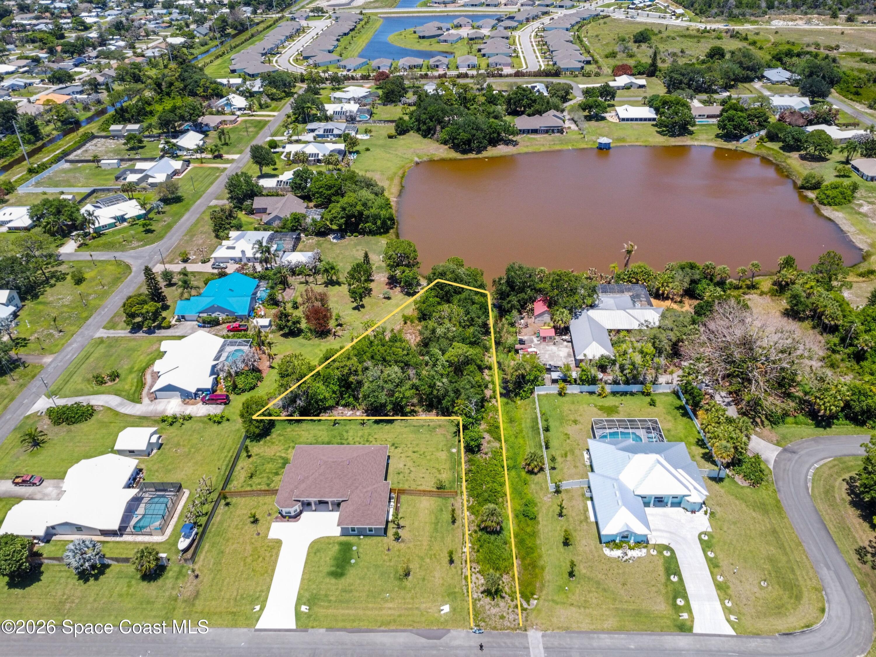 759 S Fischer Cir, Sebastian, FL 32958 photo