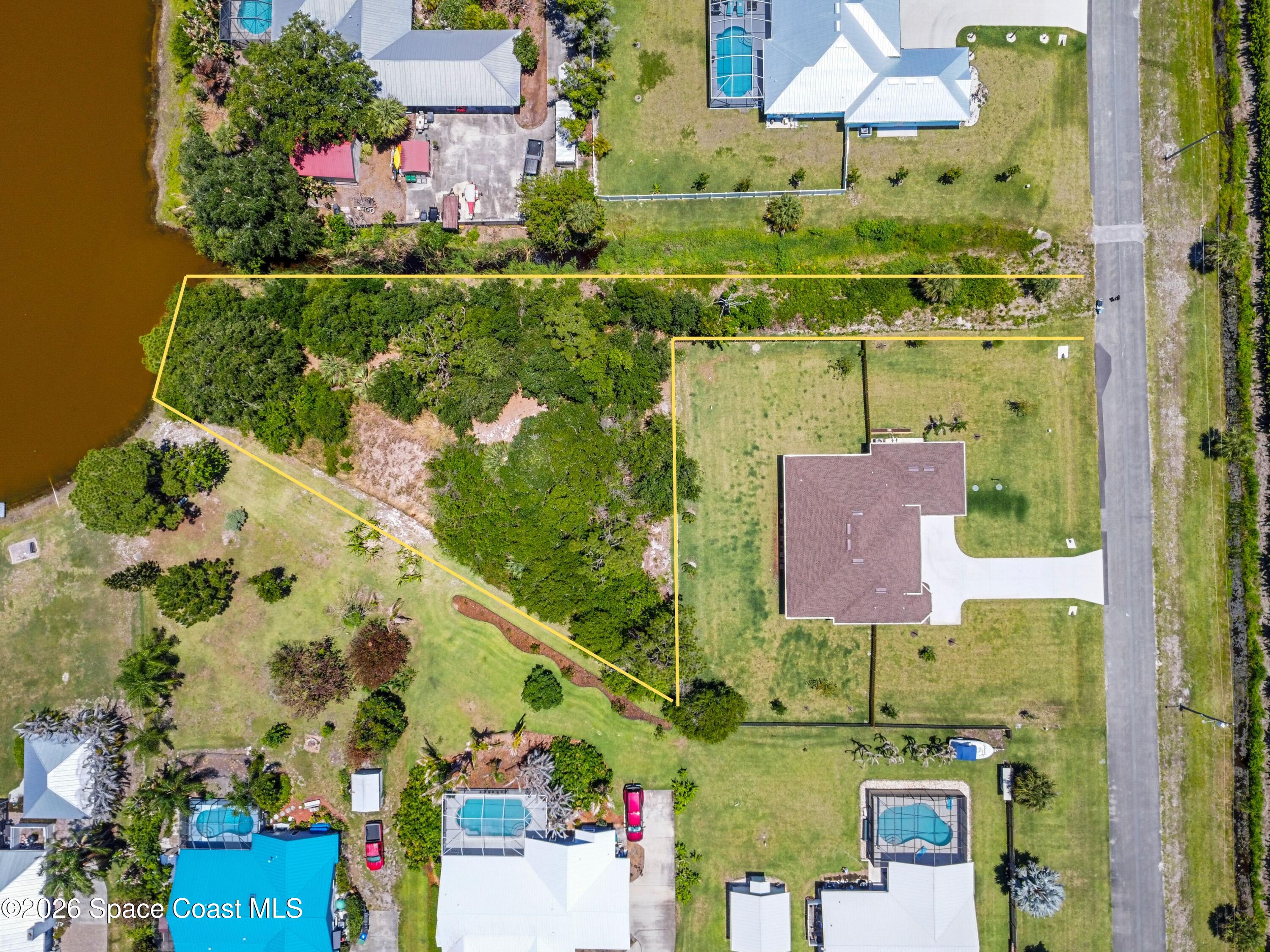 759 S Fischer Cir, Sebastian, FL 32958 photo