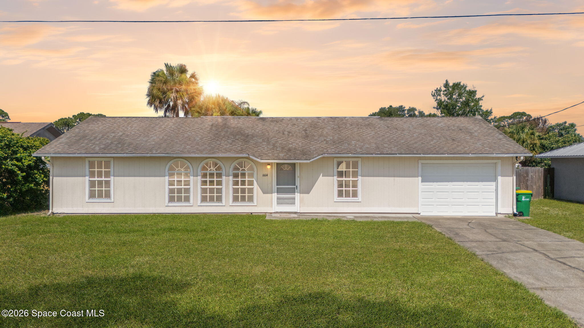 6614 Haven Ave, Cocoa, FL 32927