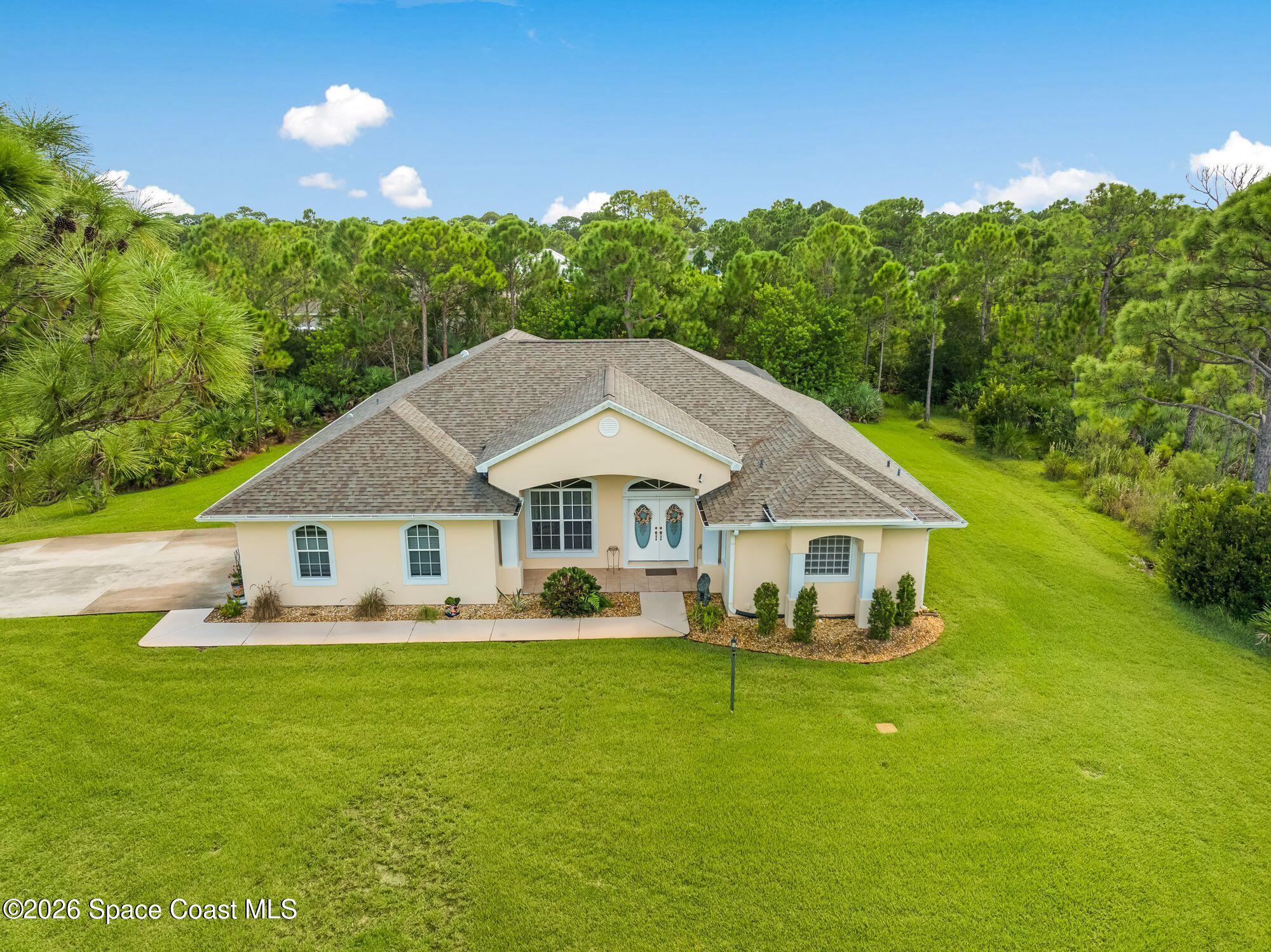 4545 Celestial Dr, Grant-Valkaria, FL 32949