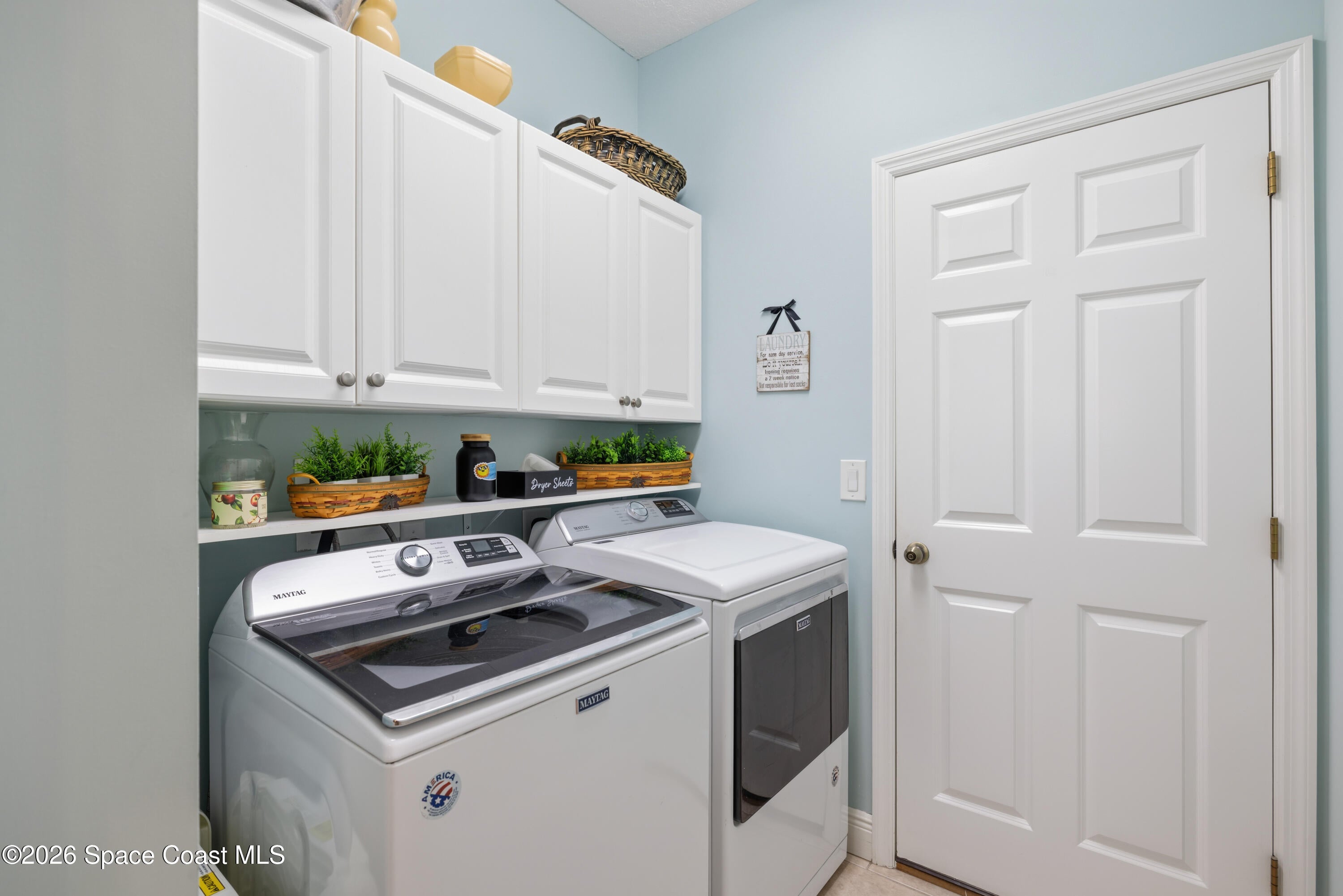 5828 Pine Ridge Cir, Vero Beach, FL 32967 photo