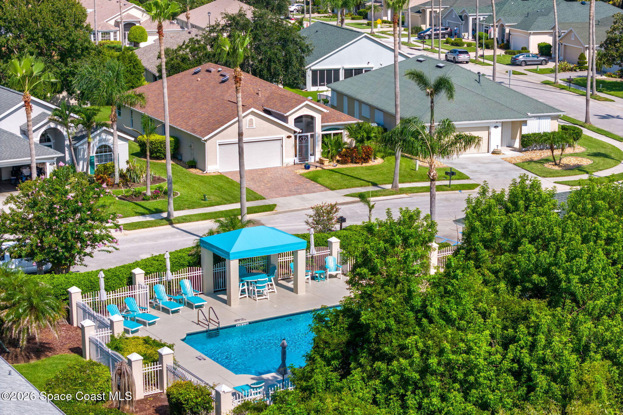 710 Misty Creek Dr, Melbourne, FL 32940 photo