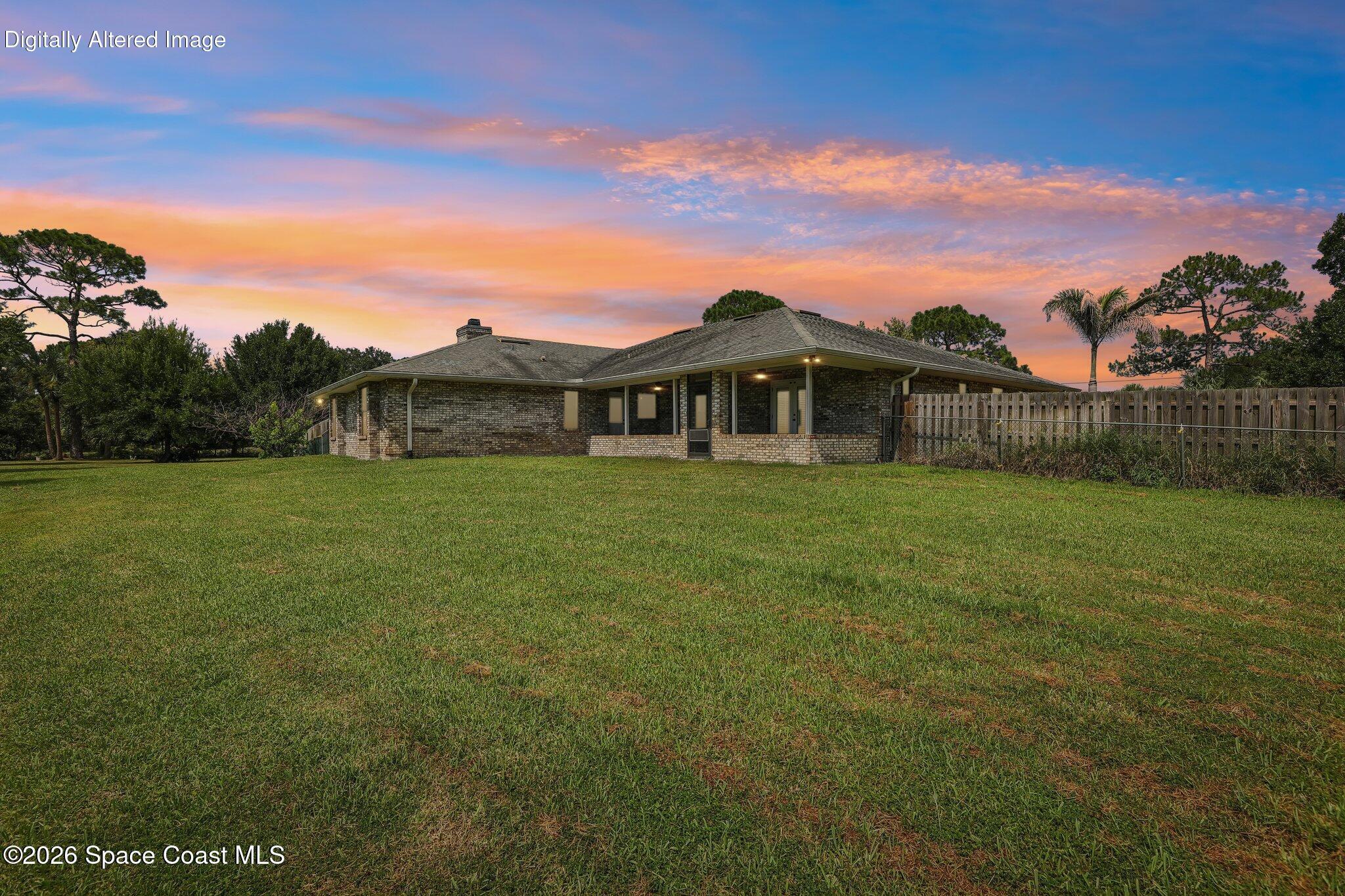 2460 Lacourt Ln, Malabar, FL 32950