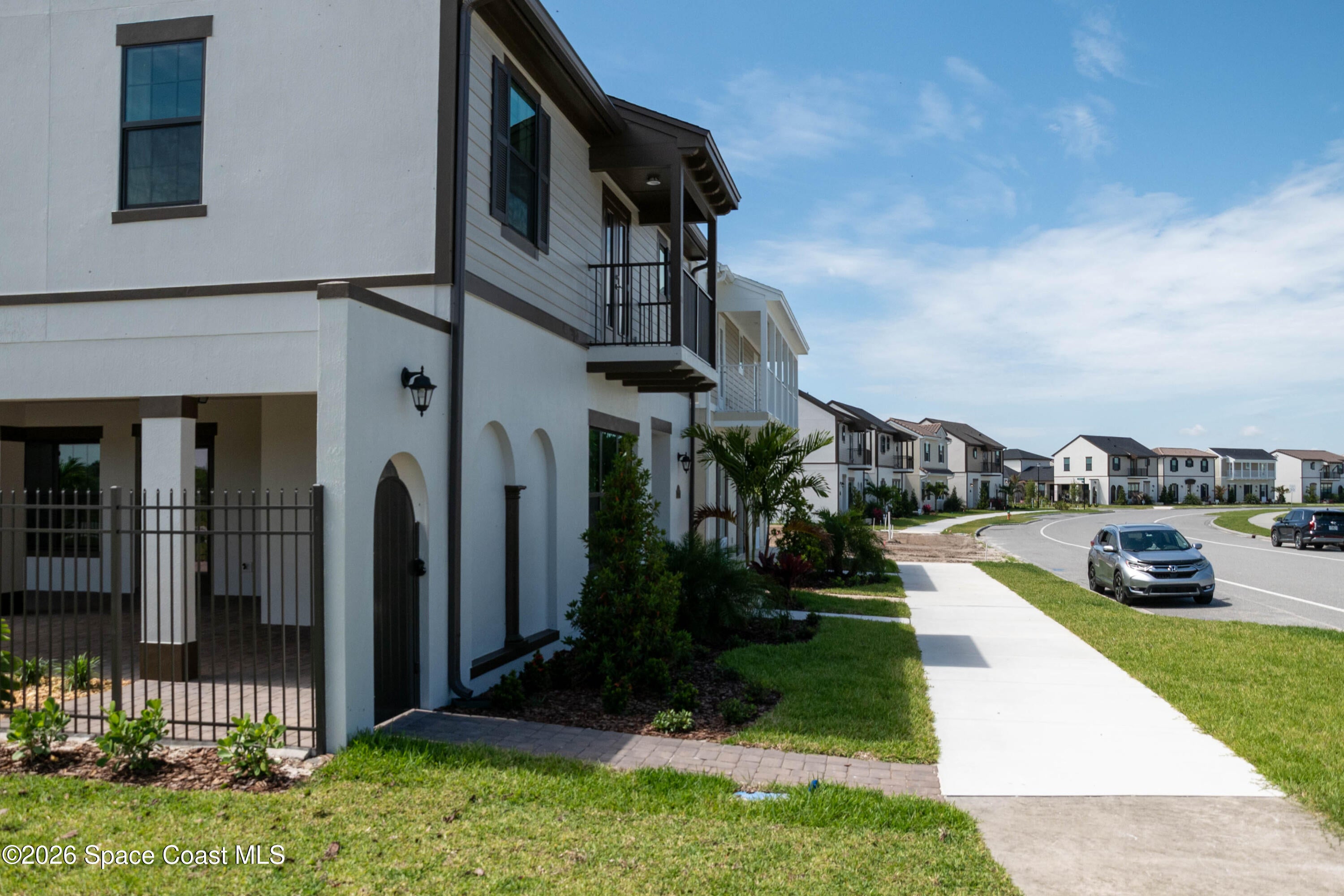 2307 Spur Dr, Melbourne, FL 32940 photo