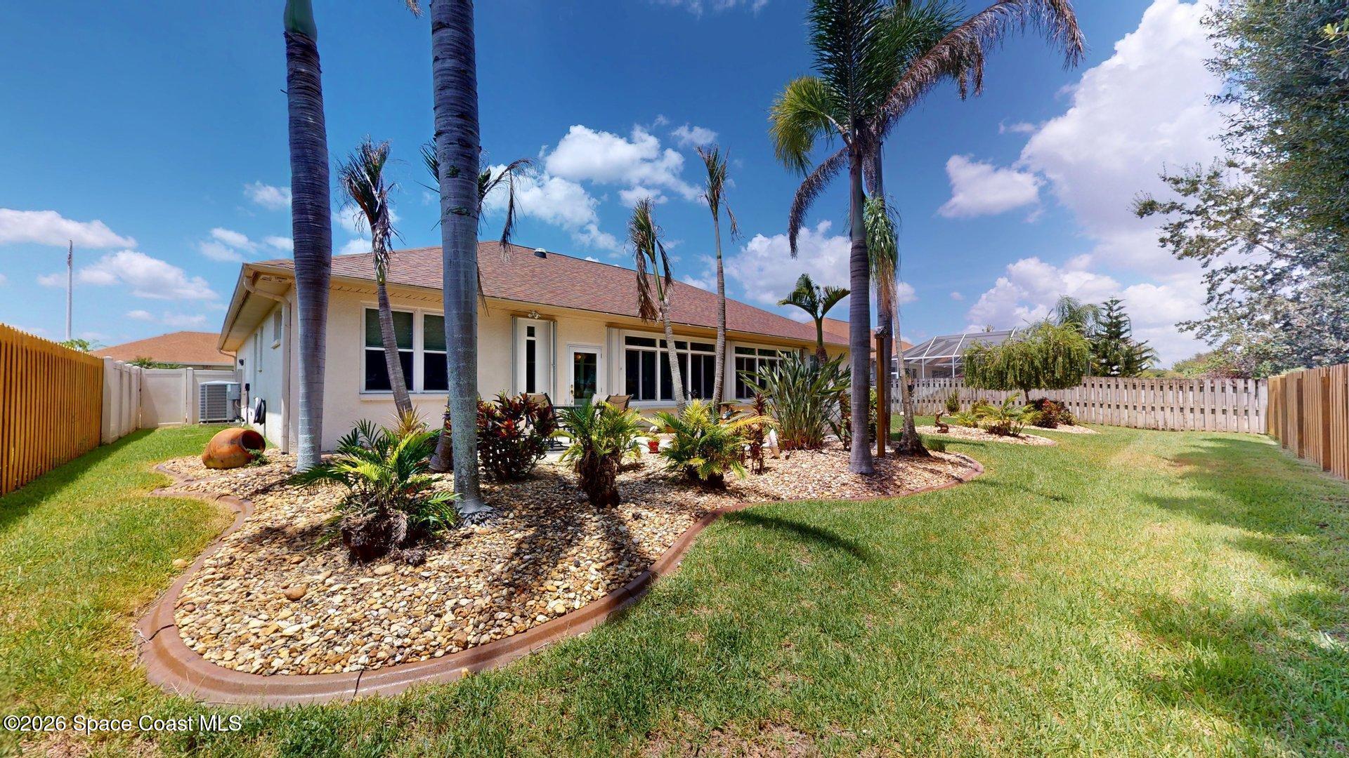 3123 Forest Creek Dr, Melbourne, FL 32901 photo