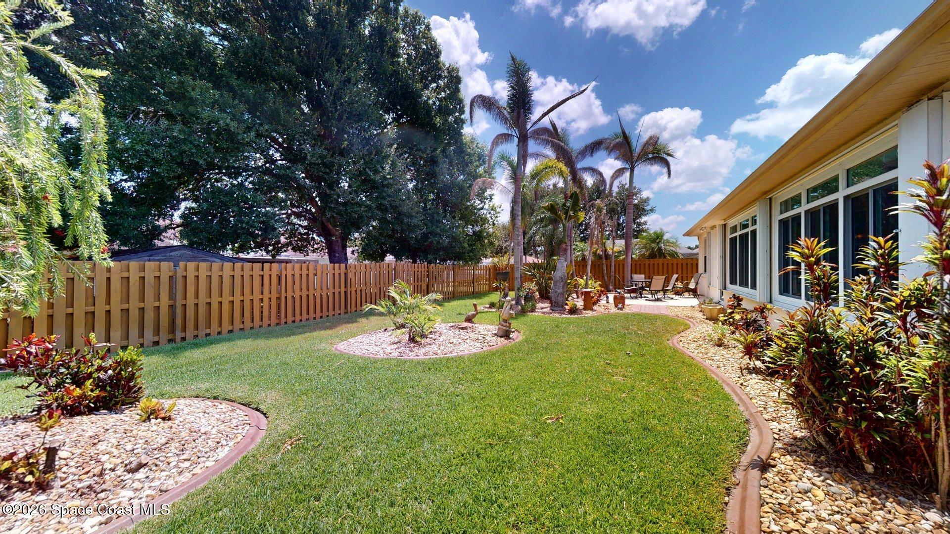 3123 Forest Creek Dr, Melbourne, FL 32901 photo