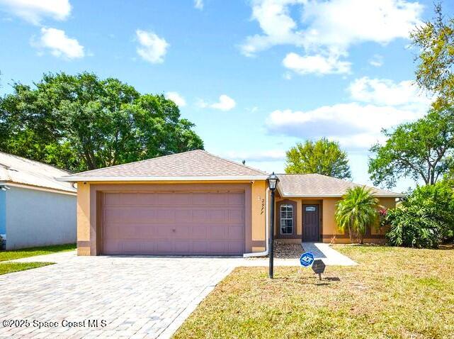 2977 Sebastian Ln, Melbourne, FL 32935 photo