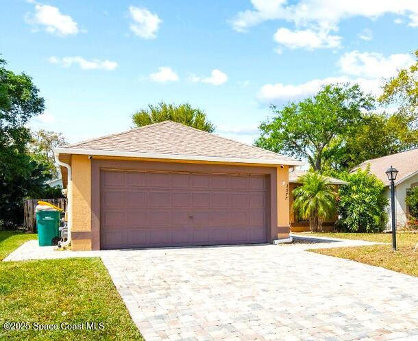 2977 Sebastian Ln, Melbourne, FL 32935 photo