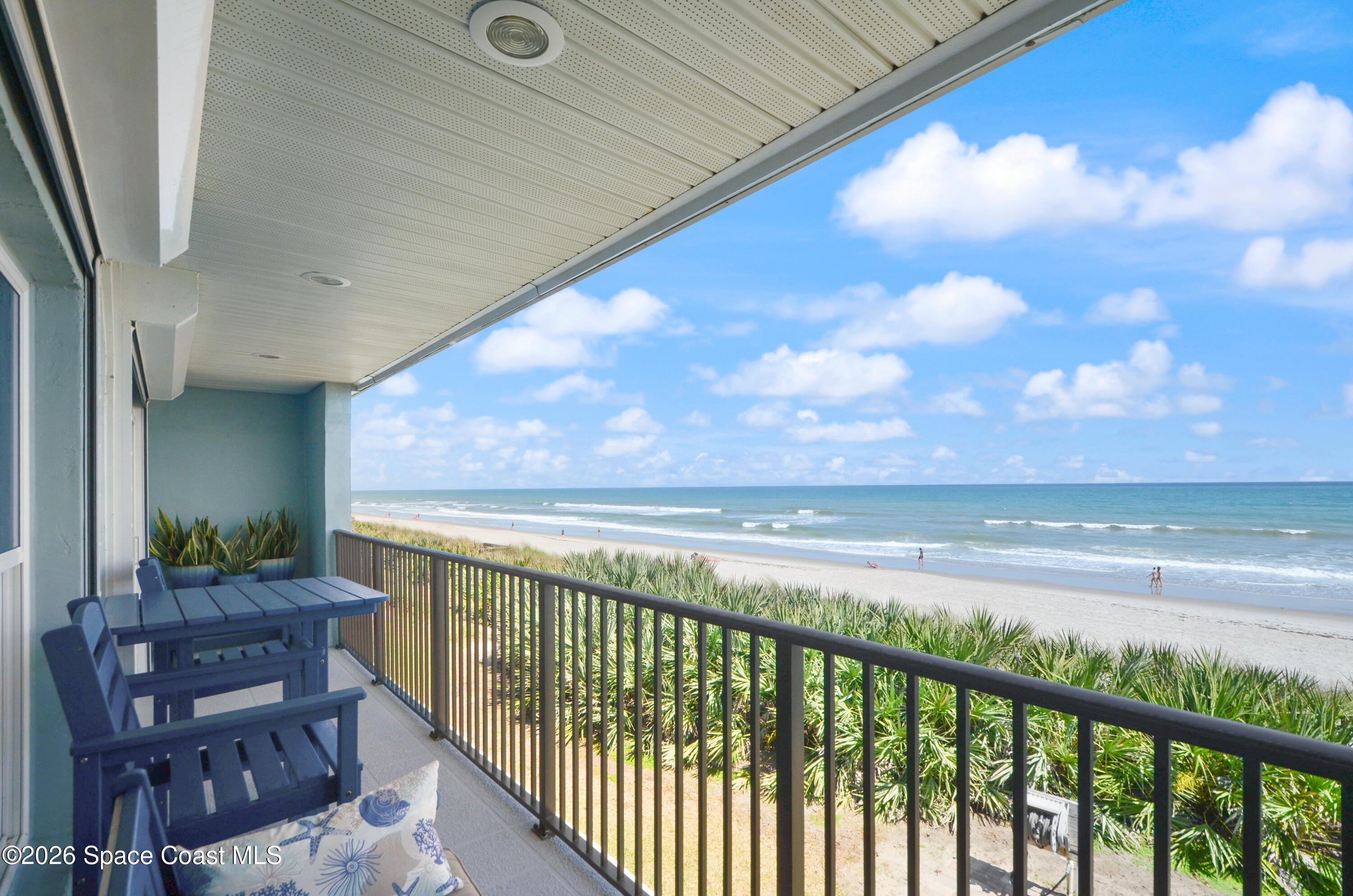 1923 Jimmy Buffett Memorial Hwy, Indian Harbour Beach, FL 32937