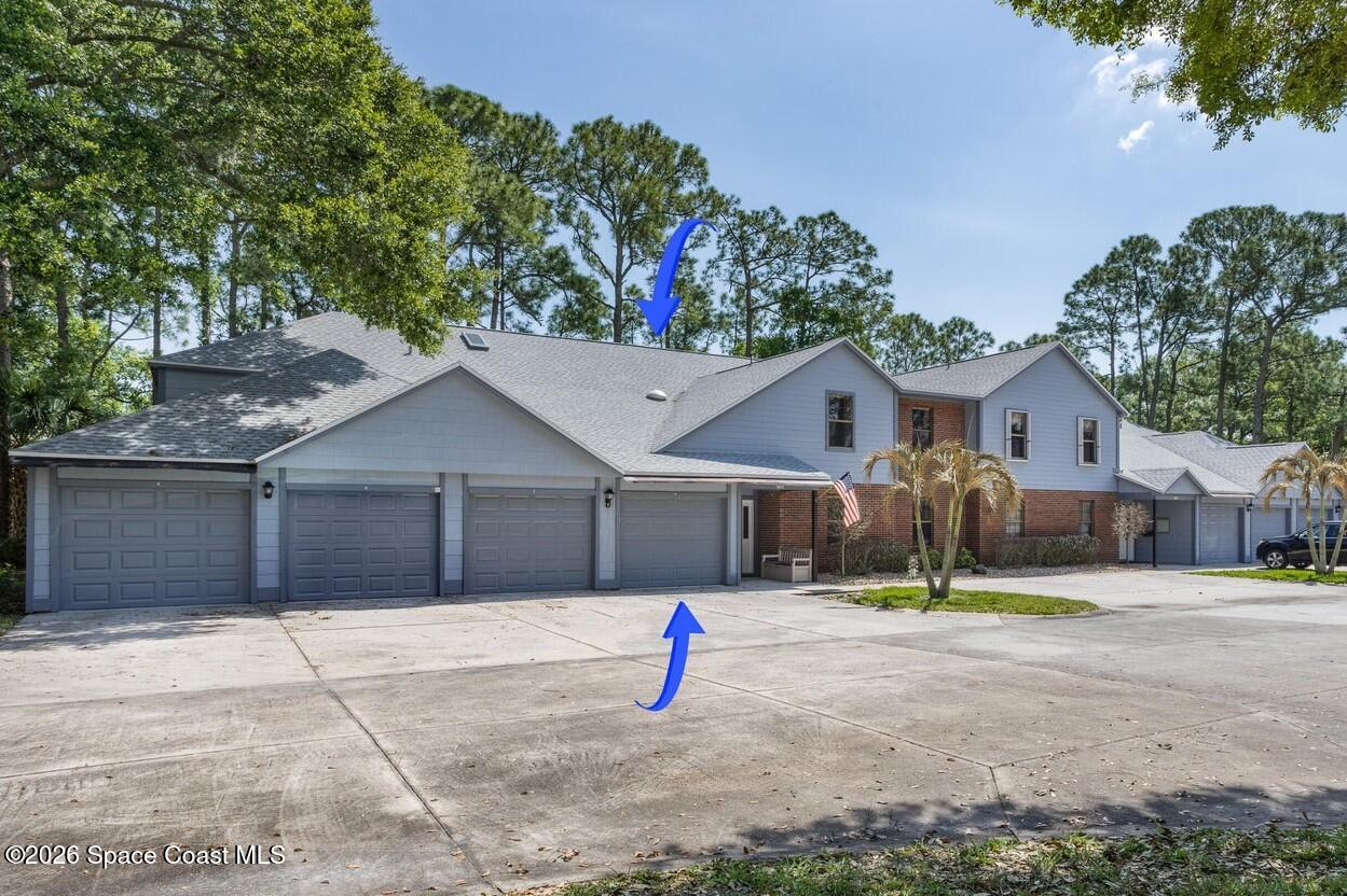 9012 Brighton Ct, West Melbourne, FL 32904