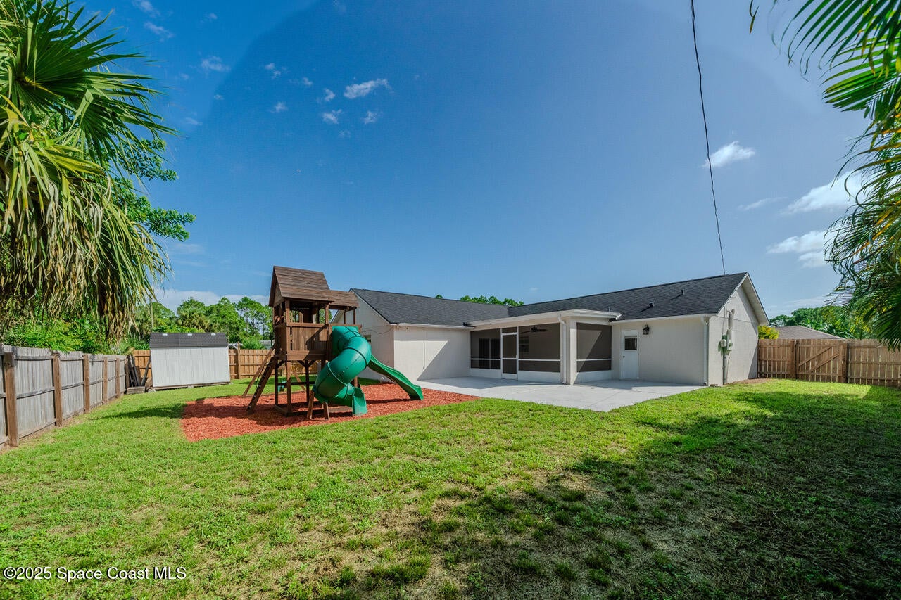 490 Tillman Ave, Palm Bay, FL 32908 photo